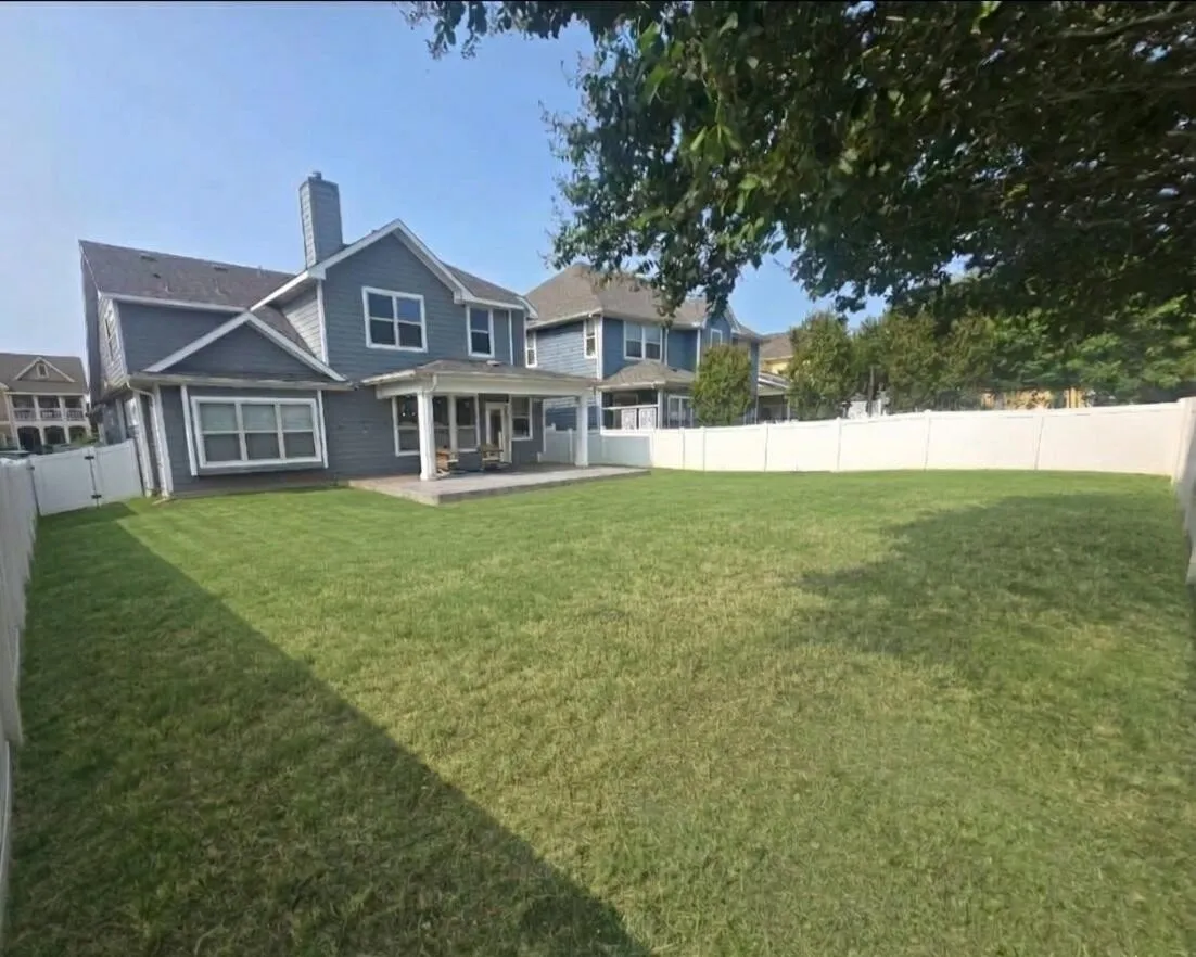 Single Family Residence For Sale in Denton County , 1131 Charleston Lane, Savannah, Texas 76227, 4 Bedroom, 4 Bathroom, 2 Garage spaces, 2,792 Sqft, built in 2011, mls#21352123, Real Estate Agent in Savannah, Homes For Sale in Denton county, Homes For Sale in Savannah, Realtor in Savannah Texas, Real Estate Brokerage Independent Realty Texas, Luminita Cordes Realtor