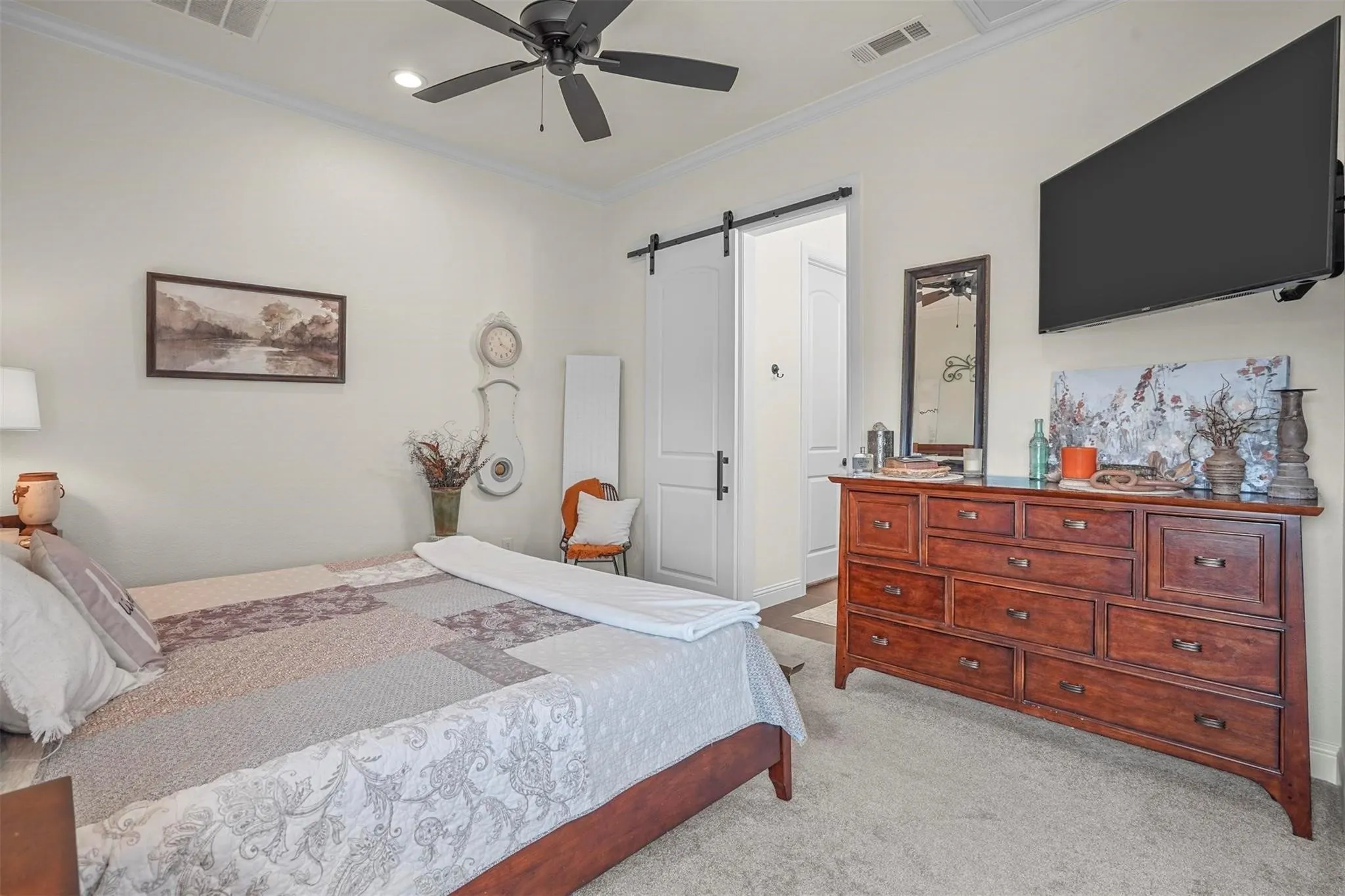 Single Family Residence For Sale in Parker County , 428 Royal Santana Run, Weatherford, Texas 76087, 6 Bedroom, 5 Bathroom, 3 Garage spaces, 4,404 Sqft, built in 2024, mls#21349892, Real Estate Agent in Weatherford, Homes For Sale in Parker county, Homes For Sale in Weatherford, Realtor in Weatherford Texas, Real Estate Brokerage Independent Realty Texas, Luminita Cordes Realtor