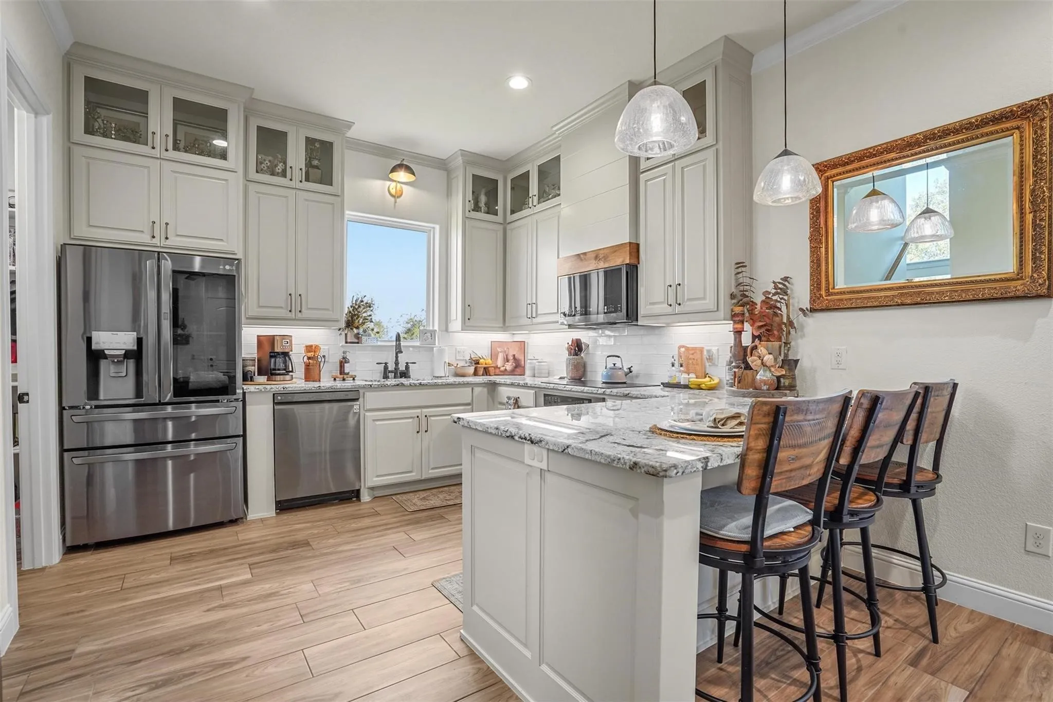 Single Family Residence For Sale in Parker County , 428 Royal Santana Run, Weatherford, Texas 76087, 6 Bedroom, 5 Bathroom, 3 Garage spaces, 4,404 Sqft, built in 2024, mls#21349892, Real Estate Agent in Weatherford, Homes For Sale in Parker county, Homes For Sale in Weatherford, Realtor in Weatherford Texas, Real Estate Brokerage Independent Realty Texas, Luminita Cordes Realtor