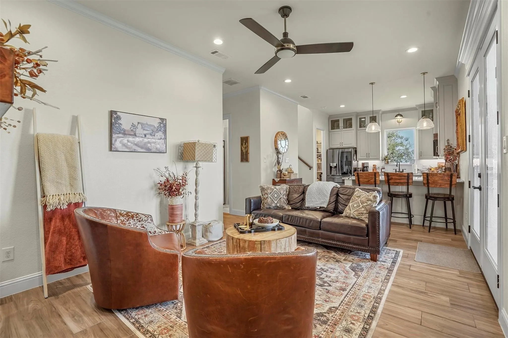 Single Family Residence For Sale in Parker County , 428 Royal Santana Run, Weatherford, Texas 76087, 6 Bedroom, 5 Bathroom, 3 Garage spaces, 4,404 Sqft, built in 2024, mls#21349892, Real Estate Agent in Weatherford, Homes For Sale in Parker county, Homes For Sale in Weatherford, Realtor in Weatherford Texas, Real Estate Brokerage Independent Realty Texas, Luminita Cordes Realtor