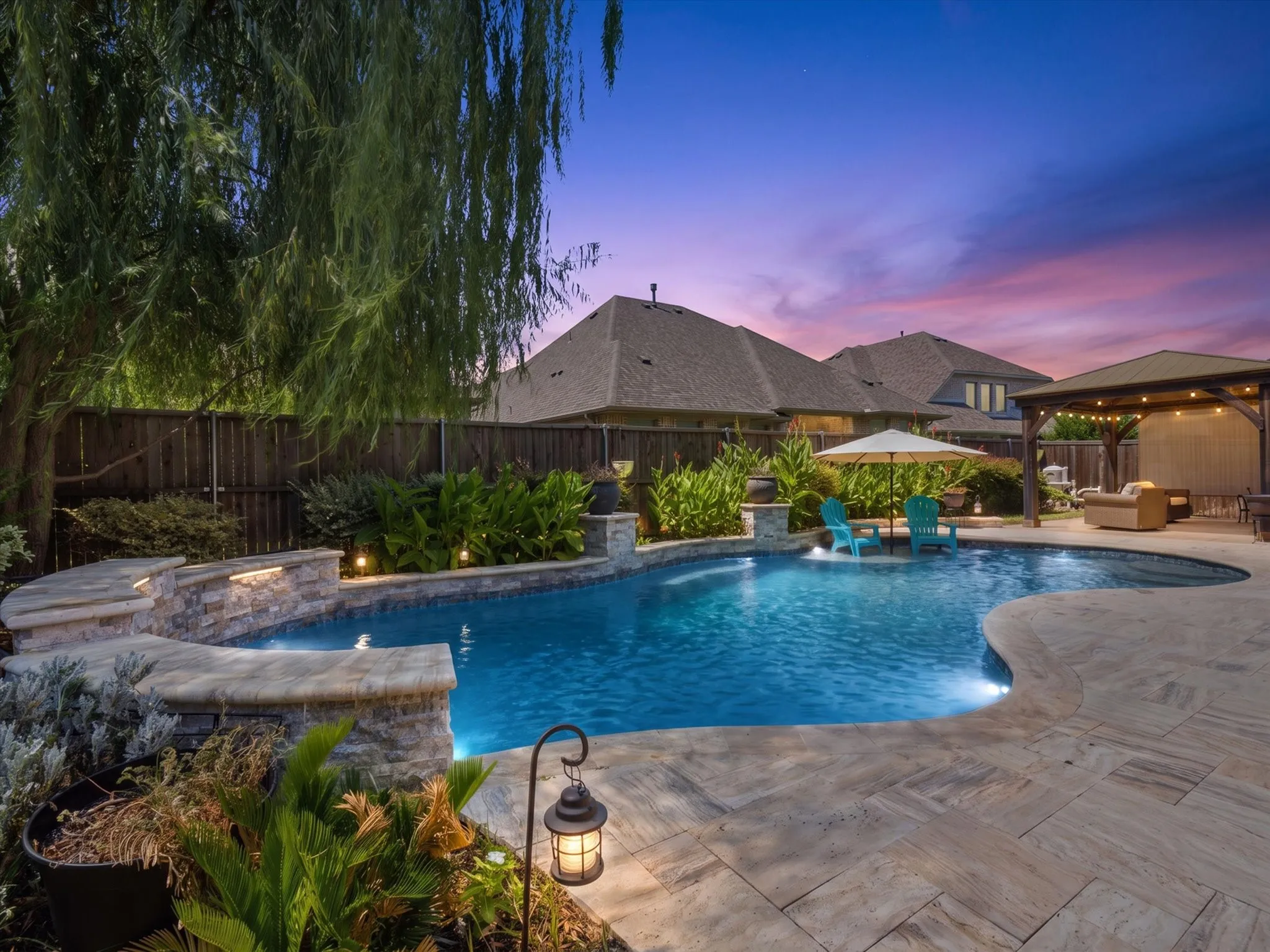 Single Family Residence For Sale in Rockwall County , 1013 Pleasant View Drive, Rockwall, Texas 75087, 5 Bedroom, 5 Bathroom, 3 Garage spaces, 3,936 Sqft, built in 2017, mls#21338373, Real Estate Agent in Rockwall, Homes For Sale in Rockwall county, Homes For Sale in Rockwall, Realtor in Rockwall Texas, Real Estate Brokerage Independent Realty Texas, Luminita Cordes Realtor