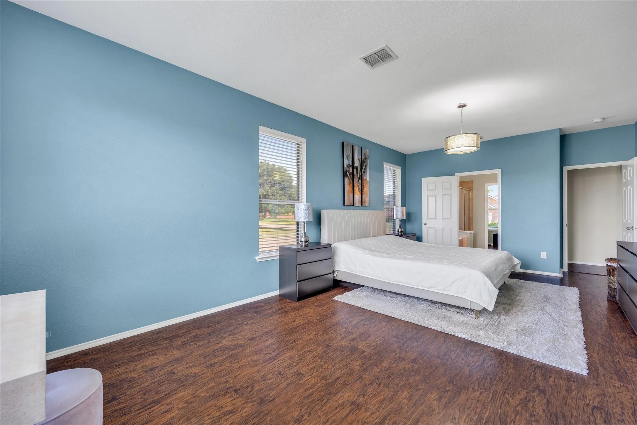 Single Family Residence For Rent in Collin County , 200 Shadybrook Drive, Wylie, Texas 75098, 4 Bedroom, 2 Bathroom, 2 Garage spaces, 2,369 Sqft, built in 2008, Price $2,500, mls#21349750, Real Estate Agent in Wylie, Homes For Rent in Collin county, Homes For Rent in Wylie, Realtor in Wylie Texas, Real Estate Brokerage Independent Realty Texas, Luminita Cordes Realtor