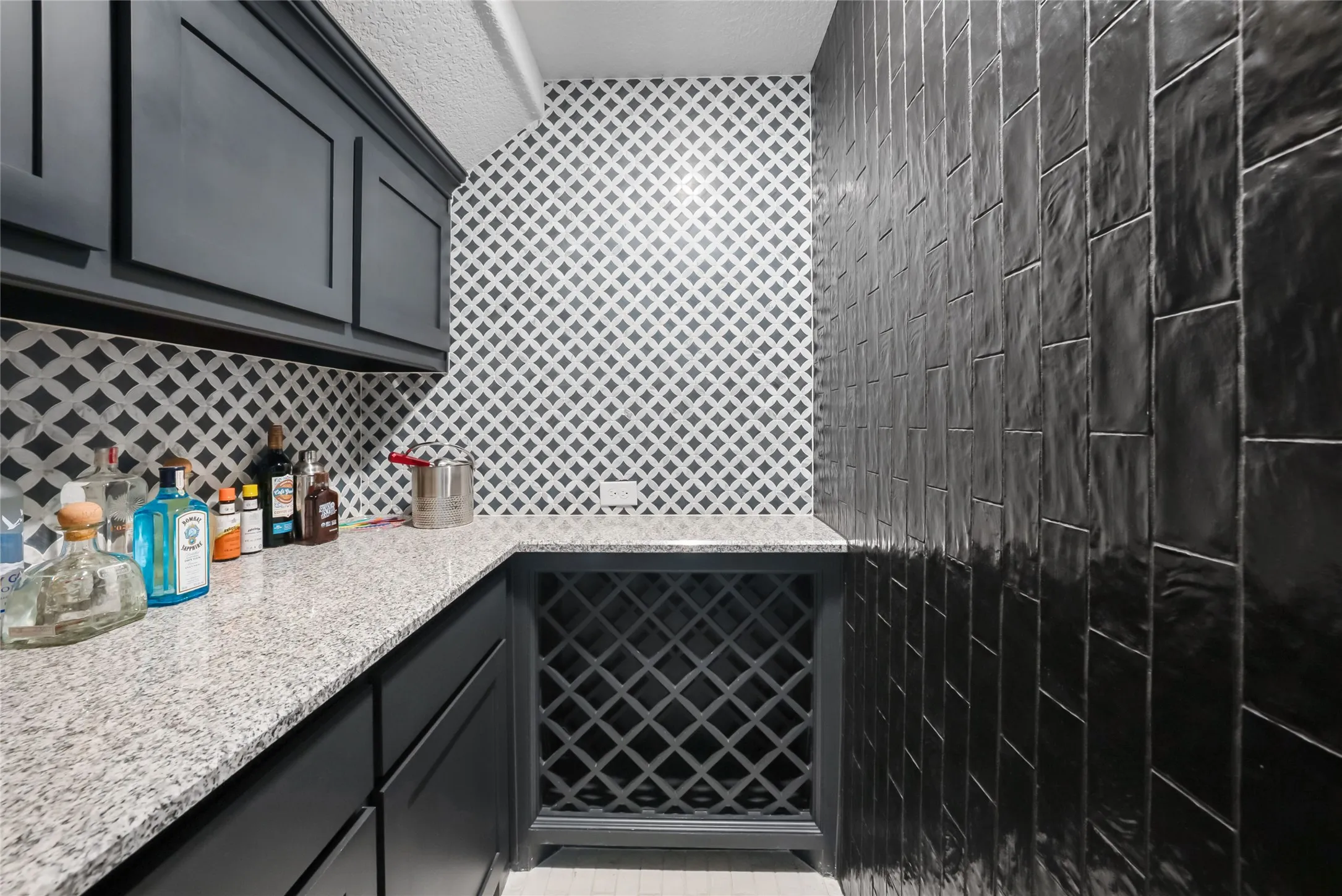 Single Family Residence For Rent in Denton County , 7108 Calypso Lane, Frisco, Texas 75036, 5 Bedroom, 6 Bathroom, 3 Garage spaces, 5,099 Sqft, built in 2017, Price $7,500, mls#21346256, Real Estate Agent in Frisco, Homes For Rent in Denton county, Homes For Rent in Frisco, Realtor in Frisco Texas, Real Estate Brokerage Independent Realty Texas, Luminita Cordes Realtor
