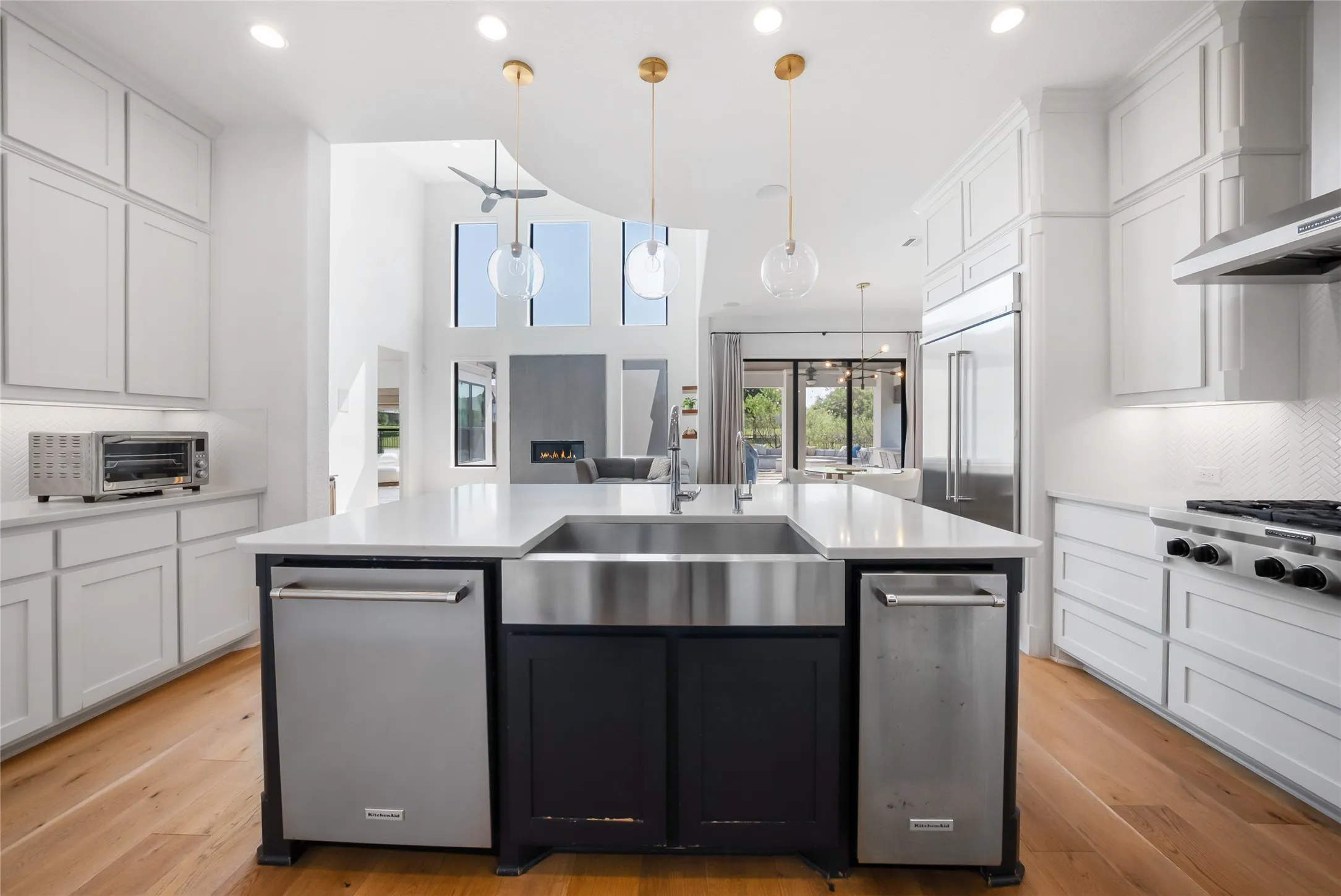 Single Family Residence For Rent in Denton County , 7108 Calypso Lane, Frisco, Texas 75036, 5 Bedroom, 6 Bathroom, 3 Garage spaces, 5,099 Sqft, built in 2017, Price $7,500, mls#21346256, Real Estate Agent in Frisco, Homes For Rent in Denton county, Homes For Rent in Frisco, Realtor in Frisco Texas, Real Estate Brokerage Independent Realty Texas, Luminita Cordes Realtor