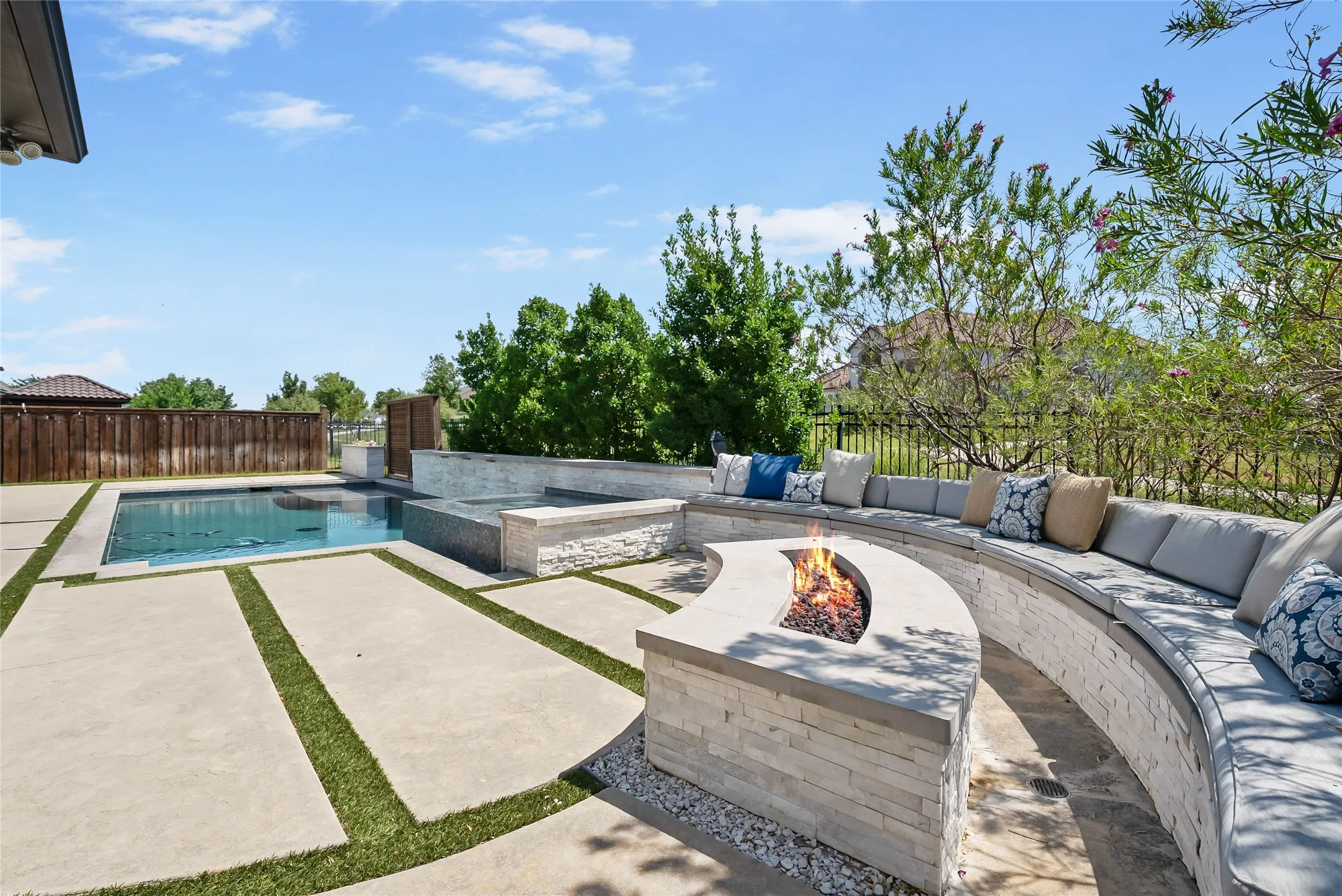 Single Family Residence For Rent in Denton County , 7108 Calypso Lane, Frisco, Texas 75036, 5 Bedroom, 6 Bathroom, 3 Garage spaces, 5,099 Sqft, built in 2017, Price $7,500, mls#21346256, Real Estate Agent in Frisco, Homes For Rent in Denton county, Homes For Rent in Frisco, Realtor in Frisco Texas, Real Estate Brokerage Independent Realty Texas, Luminita Cordes Realtor