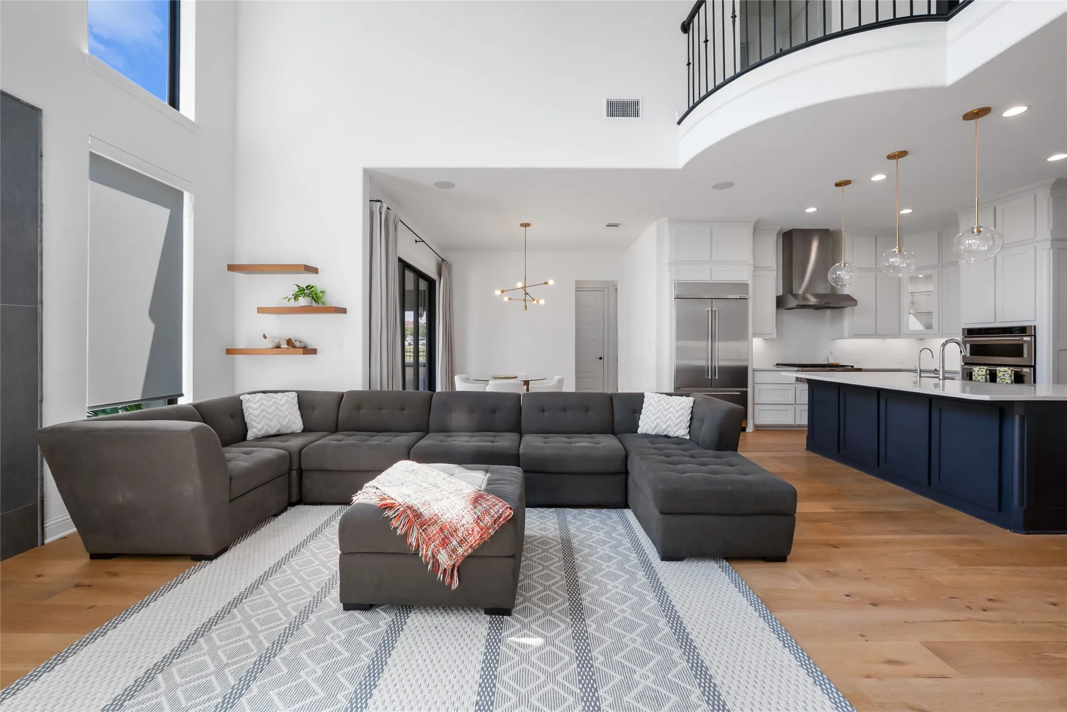 Single Family Residence For Rent in Denton County , 7108 Calypso Lane, Frisco, Texas 75036, 5 Bedroom, 6 Bathroom, 3 Garage spaces, 5,099 Sqft, built in 2017, Price $7,500, mls#21346256, Real Estate Agent in Frisco, Homes For Rent in Denton county, Homes For Rent in Frisco, Realtor in Frisco Texas, Real Estate Brokerage Independent Realty Texas, Luminita Cordes Realtor