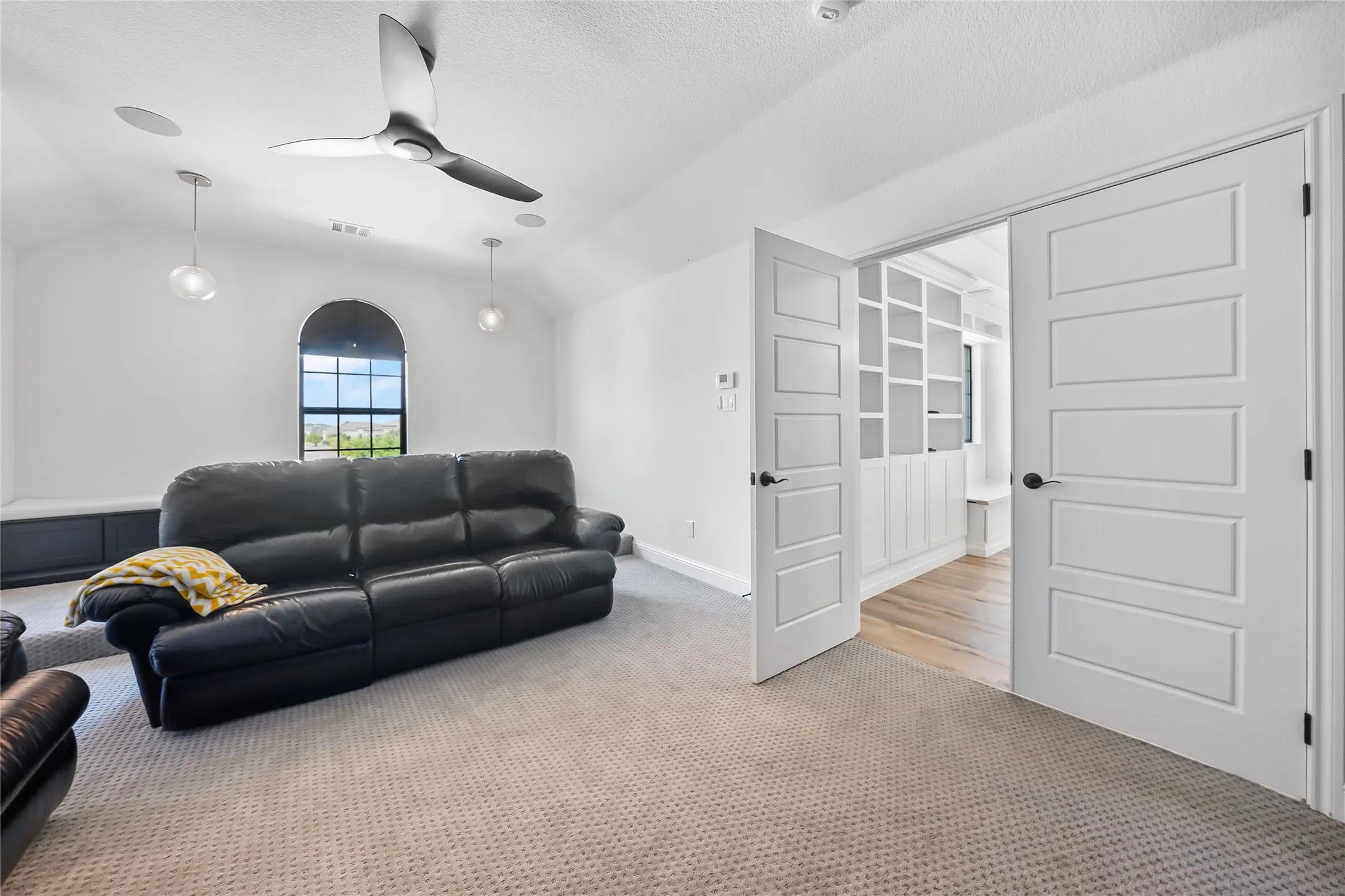 Single Family Residence For Rent in Denton County , 7108 Calypso Lane, Frisco, Texas 75036, 5 Bedroom, 6 Bathroom, 3 Garage spaces, 5,099 Sqft, built in 2017, Price $7,500, mls#21346256, Real Estate Agent in Frisco, Homes For Rent in Denton county, Homes For Rent in Frisco, Realtor in Frisco Texas, Real Estate Brokerage Independent Realty Texas, Luminita Cordes Realtor