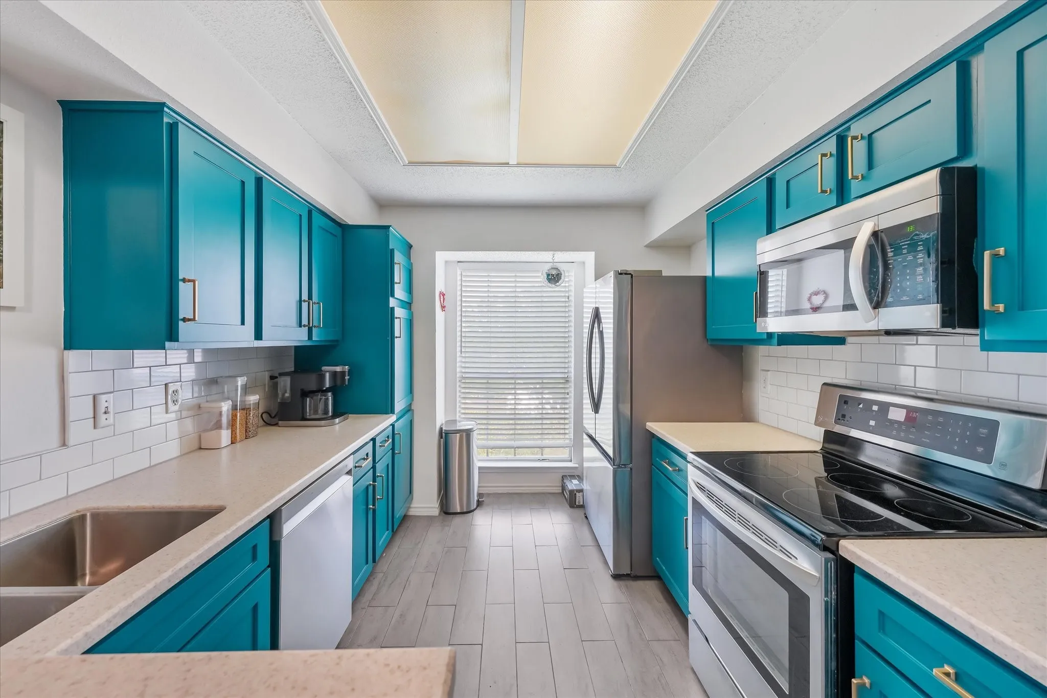 Condominium For Sale in Dallas County , 8600 Coppertowne Lane 501, Dallas, Texas 75243, 1 Bedroom, 1 Bathroom, 1 Garage spaces, 721 Sqft, built in 1982, mls#21341718, Real Estate Agent in Dallas, Homes For Sale in Dallas county, Homes For Sale in Dallas, Realtor in Dallas Texas, Real Estate Brokerage Independent Realty Texas, Luminita Cordes Realtor