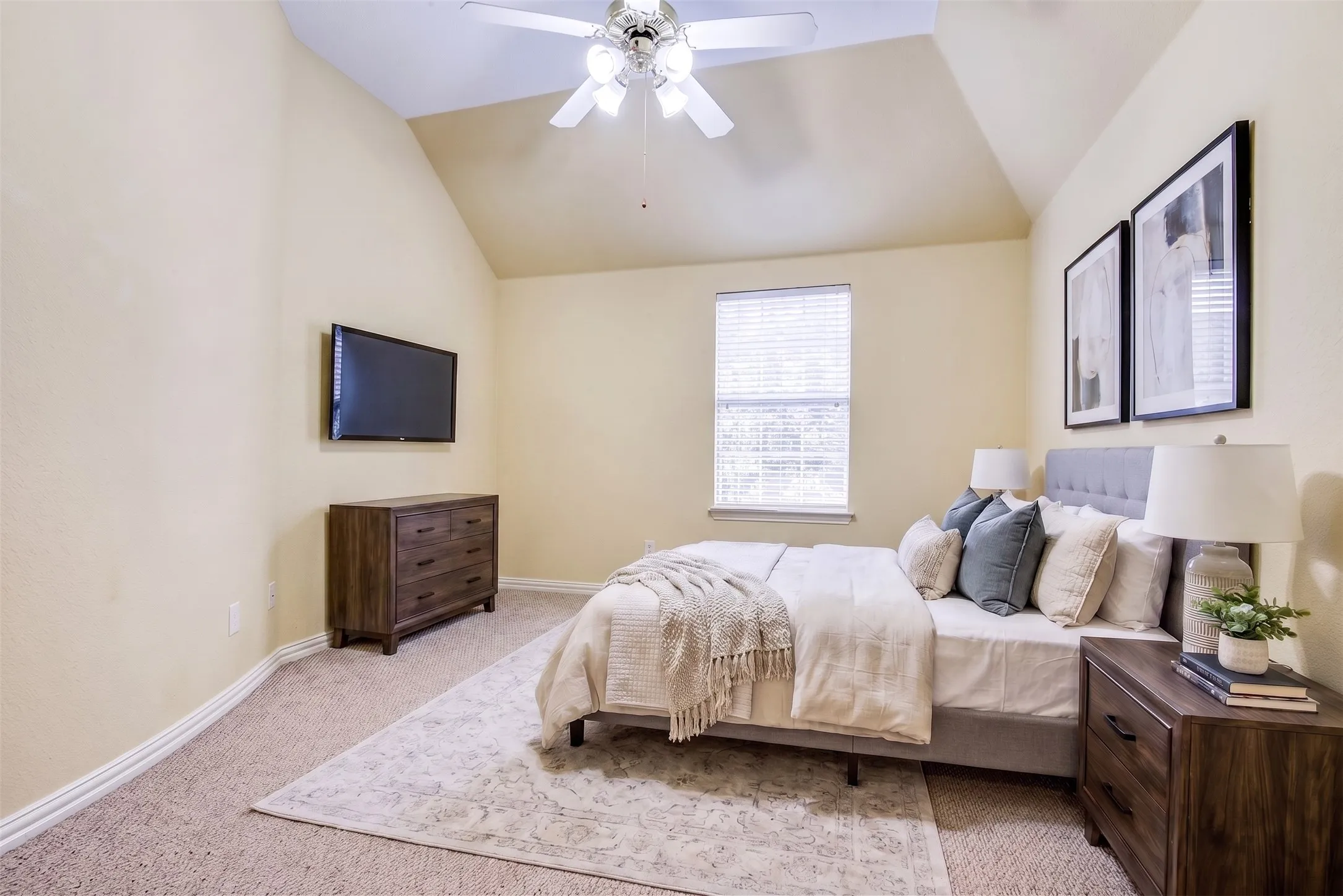 Virtually staged to demonstrate use of space