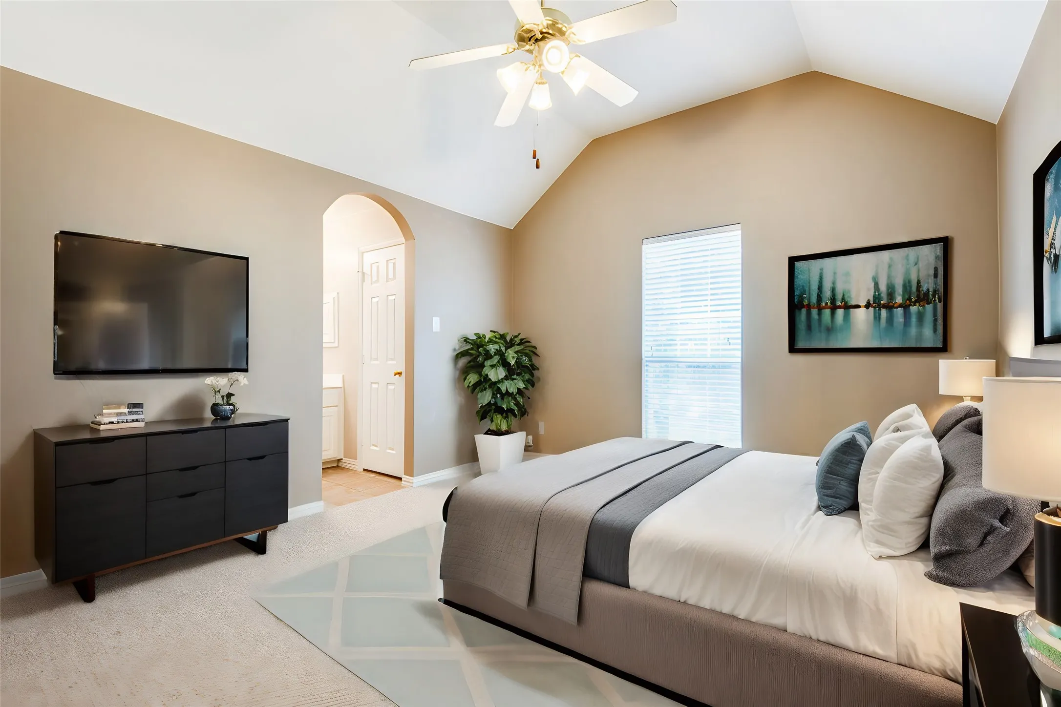 Virtually staged to demonstrate use of space