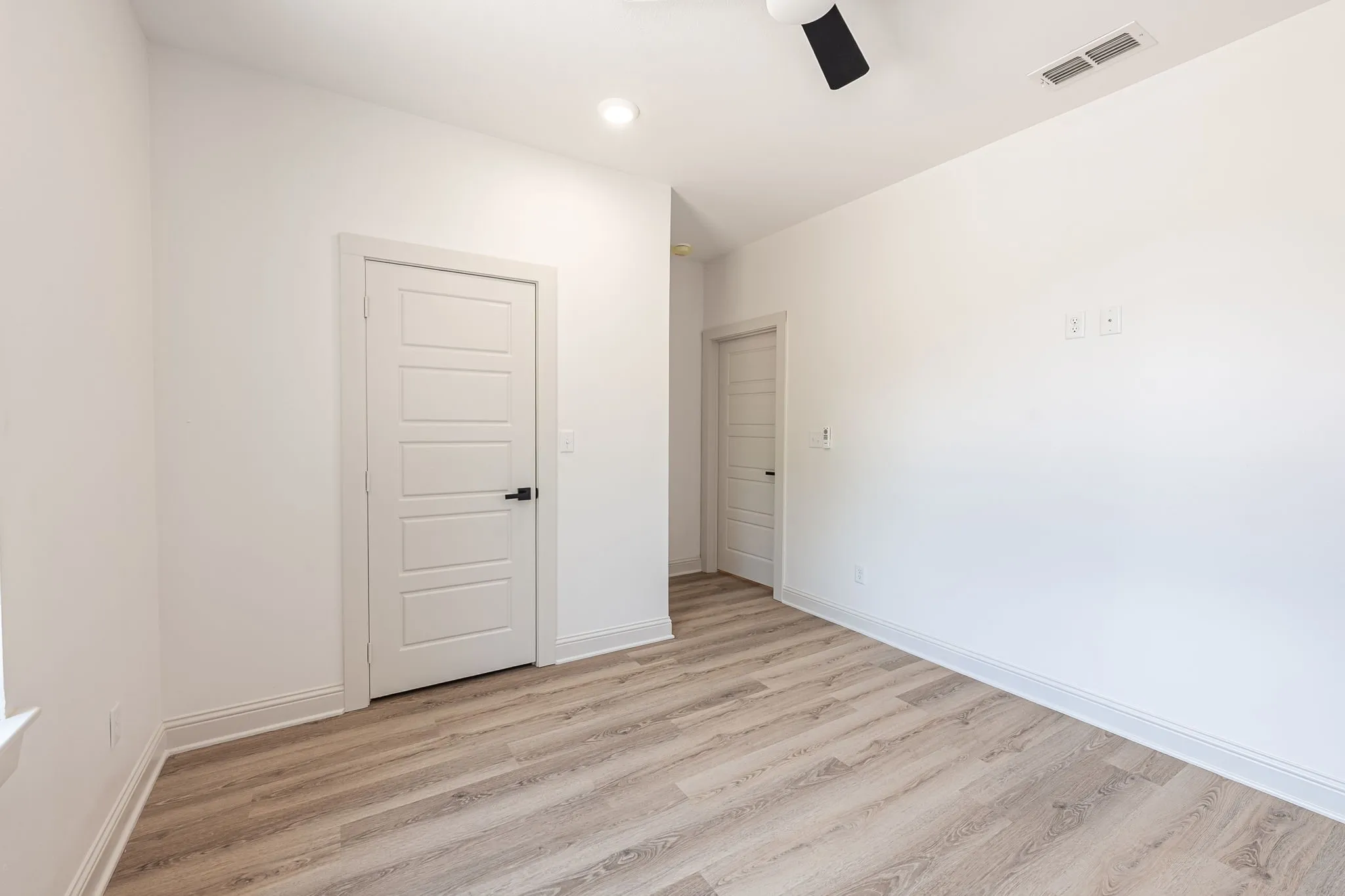 Single Family Residence For Sale in Smith County , 17049 Island Lake Drive, Tyler, Texas 75708, 4 Bedroom, 2 Bathroom, 2 Garage spaces, 1,980 Sqft, built in 2026, Price $386,100, mls#21352150, Real Estate Agent in Tyler, Homes For Sale in Smith county, Homes For Sale in Tyler, Realtor in Tyler Texas, Real Estate Brokerage Independent Realty Texas, Luminita Cordes Realtor