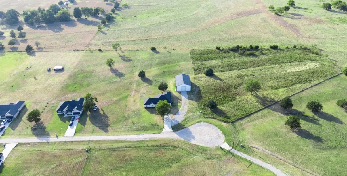 Single Family Residence For Sale in Van Zandt County , 497 Private Road 7413, Wills Point, Texas 75169, 4 Bedroom, 3 Bathroom, 1 Garage spaces, 2,200 Sqft, built in 2024, mls#21352135, Real Estate Agent in Wills Point, Homes For Sale in Van Zandt county, Homes For Sale in Wills Point, Realtor in Wills Point Texas, Real Estate Brokerage Independent Realty Texas, Luminita Cordes Realtor