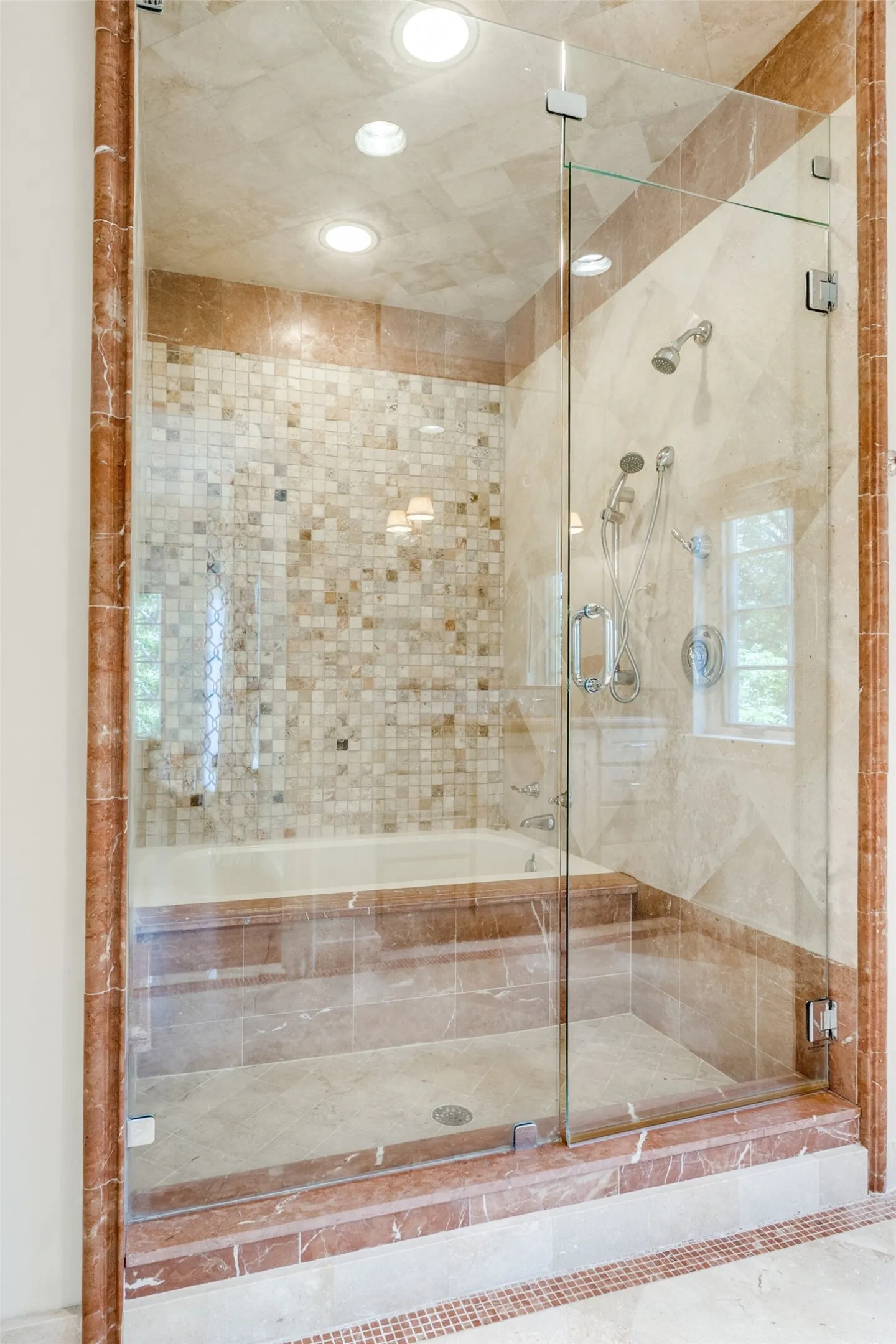 Front Bedroom South Shower Bathtub