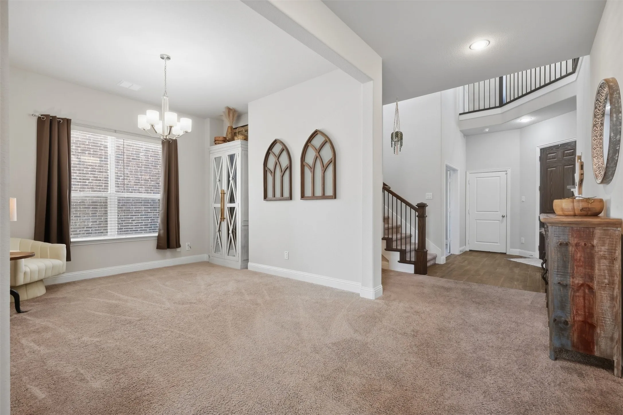 Single Family Residence For Sale in Rockwall County , 617 Nakoma Drive, Rockwall, Texas 75087, 4 Bedroom, 4 Bathroom, 3 Garage spaces, 3,111 Sqft, built in 2020, mls#21352166, Real Estate Agent in Rockwall, Homes For Sale in Rockwall county, Homes For Sale in Rockwall, Realtor in Rockwall Texas, Real Estate Brokerage Independent Realty Texas, Luminita Cordes Realtor