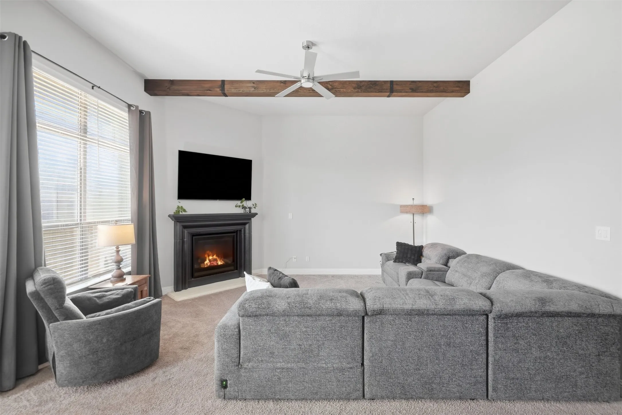 Single Family Residence For Sale in Rockwall County , 617 Nakoma Drive, Rockwall, Texas 75087, 4 Bedroom, 4 Bathroom, 3 Garage spaces, 3,111 Sqft, built in 2020, mls#21352166, Real Estate Agent in Rockwall, Homes For Sale in Rockwall county, Homes For Sale in Rockwall, Realtor in Rockwall Texas, Real Estate Brokerage Independent Realty Texas, Luminita Cordes Realtor