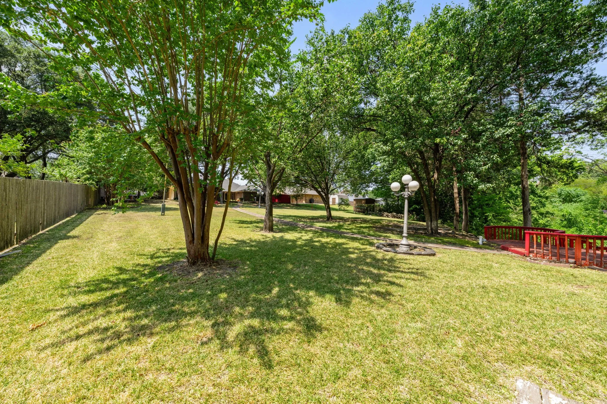 Single Family Residence For Sale in Dallas County , 118 Riggs Circle, Mesquite, Texas 75149, 3 Bedroom, 3 Bathroom, 2 Garage spaces, 2,703 Sqft, built in 1981, mls#21349184, Real Estate Agent in Mesquite, Homes For Sale in Dallas county, Homes For Sale in Mesquite, Realtor in Mesquite Texas, Real Estate Brokerage Independent Realty Texas, Luminita Cordes Realtor