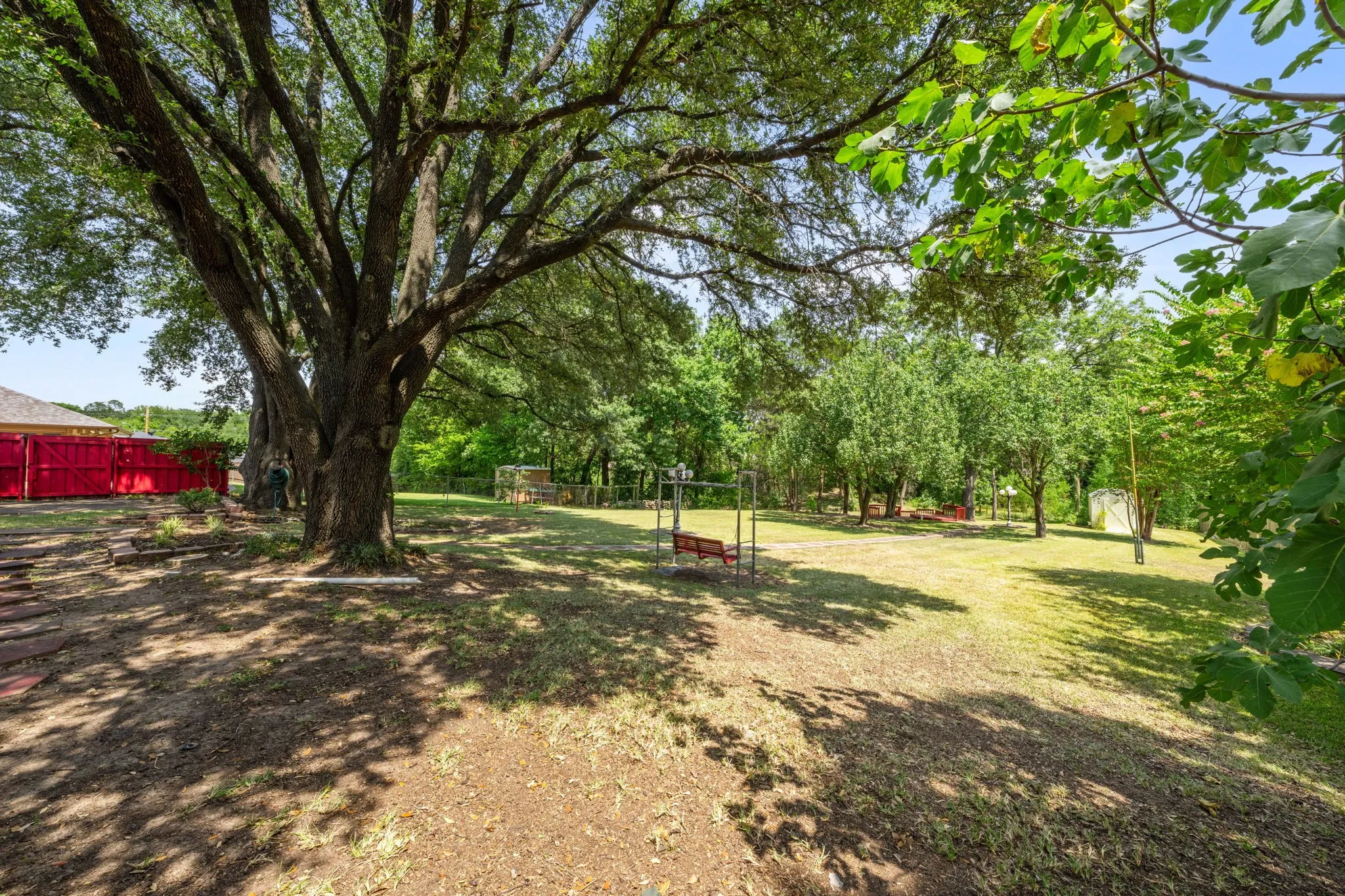 Single Family Residence For Sale in Dallas County , 118 Riggs Circle, Mesquite, Texas 75149, 3 Bedroom, 3 Bathroom, 2 Garage spaces, 2,703 Sqft, built in 1981, mls#21349184, Real Estate Agent in Mesquite, Homes For Sale in Dallas county, Homes For Sale in Mesquite, Realtor in Mesquite Texas, Real Estate Brokerage Independent Realty Texas, Luminita Cordes Realtor