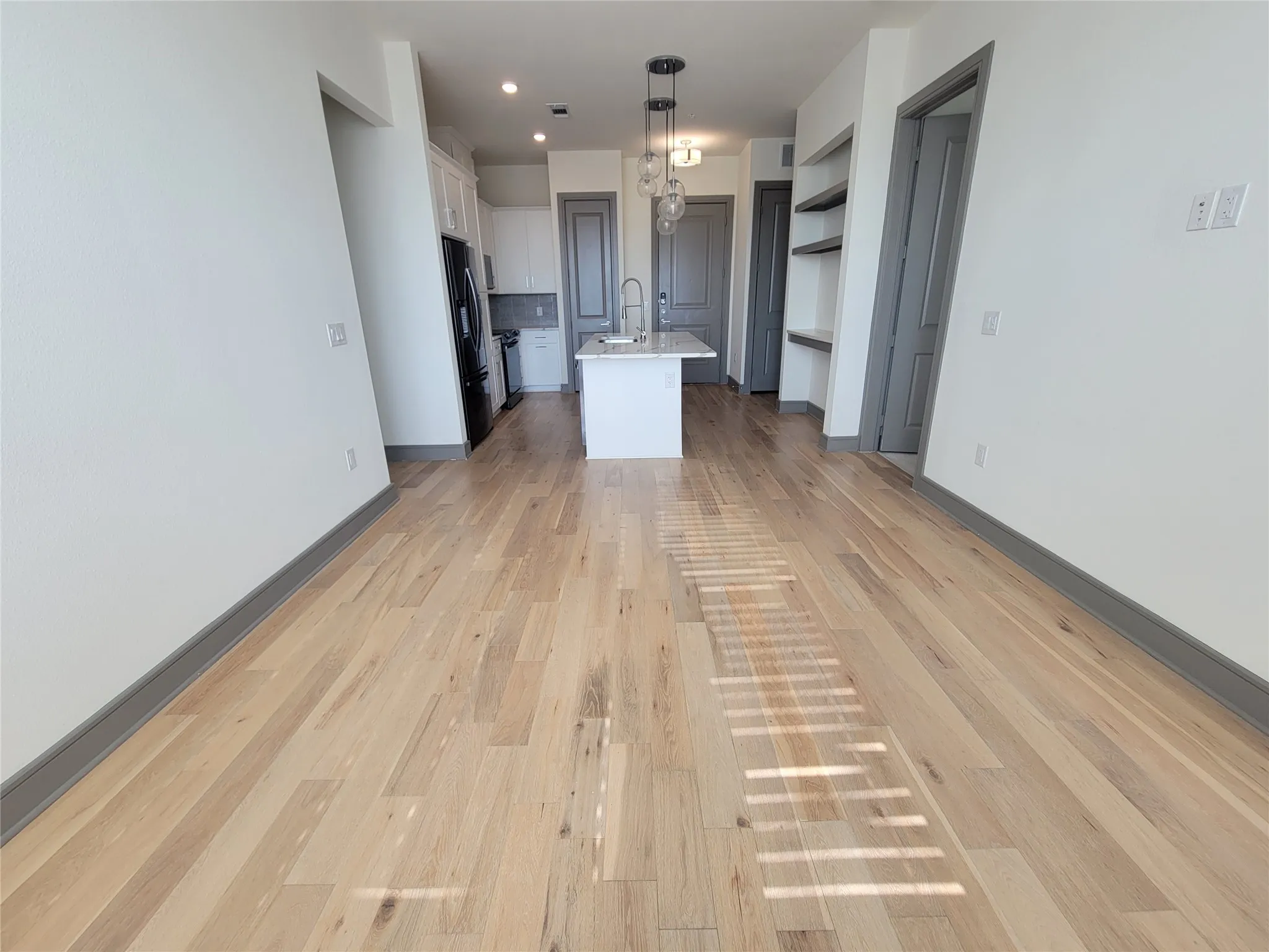 Condominium For Rent in Denton County , 2700 Old Denton Road 3363, Carrollton, Texas 75007, 2 Bedroom, 2 Bathroom, 2 Garage spaces, 1,025 Sqft, built in 2022, mls#21347910, Real Estate Agent in Carrollton, Homes For Rent in Denton county, Homes For Rent in Carrollton, Realtor in Carrollton Texas, Real Estate Brokerage Independent Realty Texas, Luminita Cordes Realtor