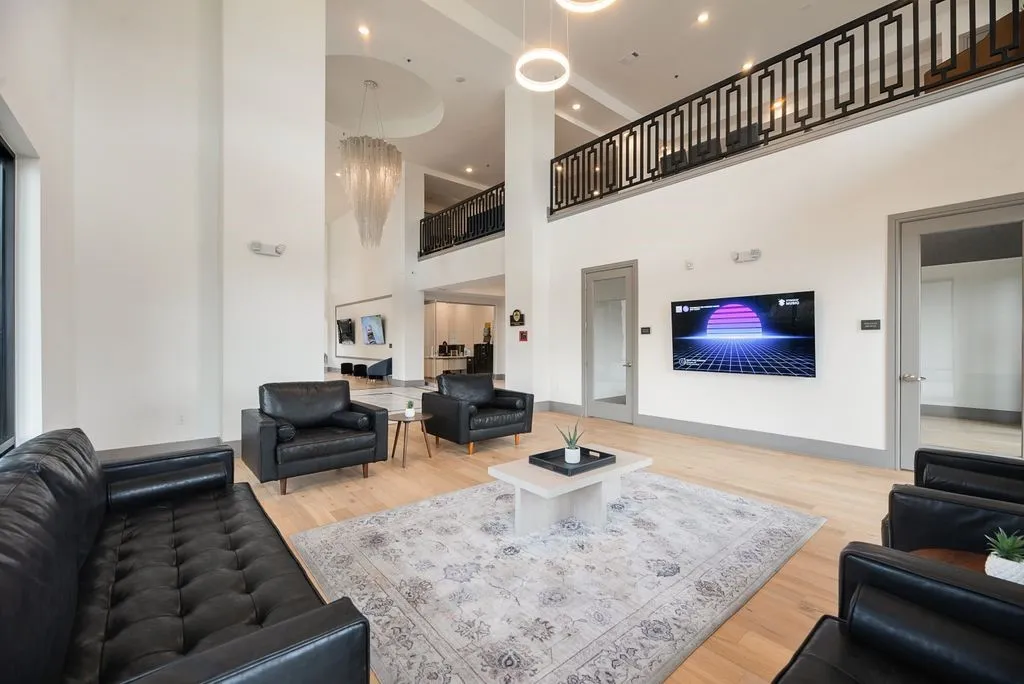 Condominium For Rent in Denton County , 2700 Old Denton Road 3363, Carrollton, Texas 75007, 2 Bedroom, 2 Bathroom, 2 Garage spaces, 1,025 Sqft, built in 2022, mls#21347910, Real Estate Agent in Carrollton, Homes For Rent in Denton county, Homes For Rent in Carrollton, Realtor in Carrollton Texas, Real Estate Brokerage Independent Realty Texas, Luminita Cordes Realtor