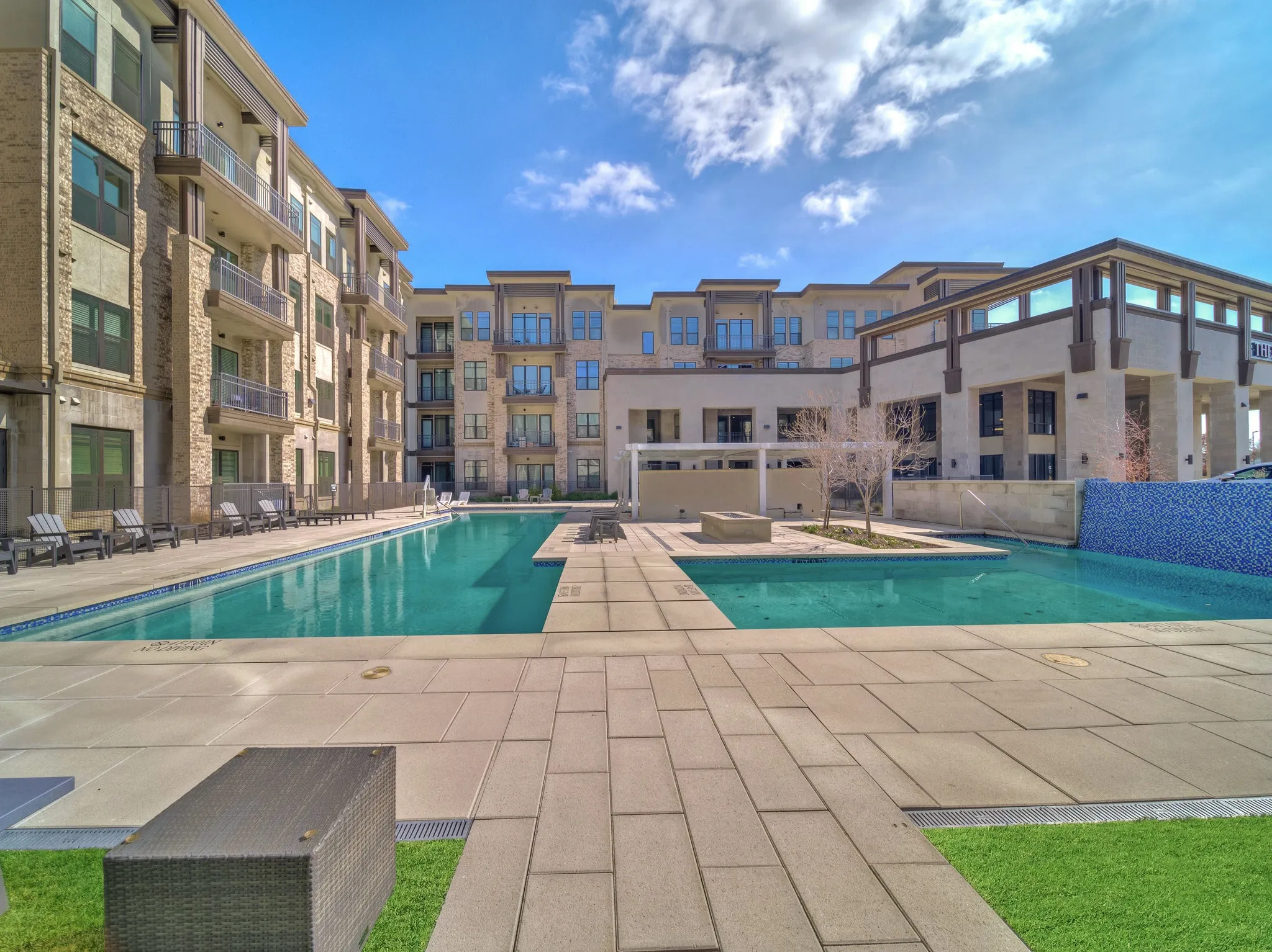 Condominium For Rent in Denton County , 2700 Old Denton Road 3363, Carrollton, Texas 75007, 2 Bedroom, 2 Bathroom, 2 Garage spaces, 1,025 Sqft, built in 2022, mls#21347910, Real Estate Agent in Carrollton, Homes For Rent in Denton county, Homes For Rent in Carrollton, Realtor in Carrollton Texas, Real Estate Brokerage Independent Realty Texas, Luminita Cordes Realtor