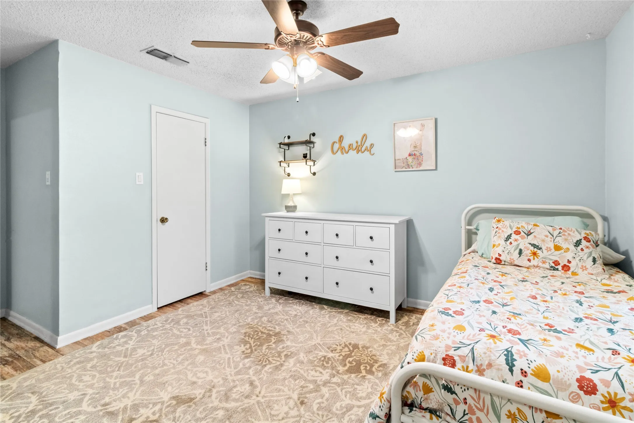 Single Family Residence For Sale in Freestone County , 4 Circle Drive, Teague, Texas 75860, 3 Bedroom, 2 Bathroom, Garage spaces, 2,605 Sqft, built in 1975, mls#21352173, Real Estate Agent in Teague, Homes For Sale in Freestone county, Homes For Sale in Teague, Realtor in Teague Texas, Real Estate Brokerage Independent Realty Texas, Luminita Cordes Realtor
