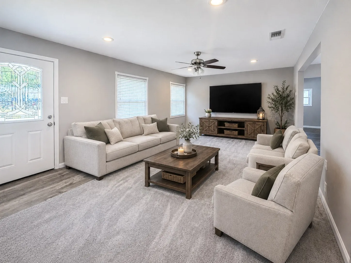 Single Family Residence For Sale in Grayson County , 2117 N Hickory Street, Sherman, Texas 75092, 3 Bedroom, 1 Bathroom, Garage spaces, 1,248 Sqft, built in 1954, mls#21337800, Real Estate Agent in Sherman, Homes For Sale in Grayson county, Homes For Sale in Sherman, Realtor in Sherman Texas, Real Estate Brokerage Independent Realty Texas, Luminita Cordes Realtor
