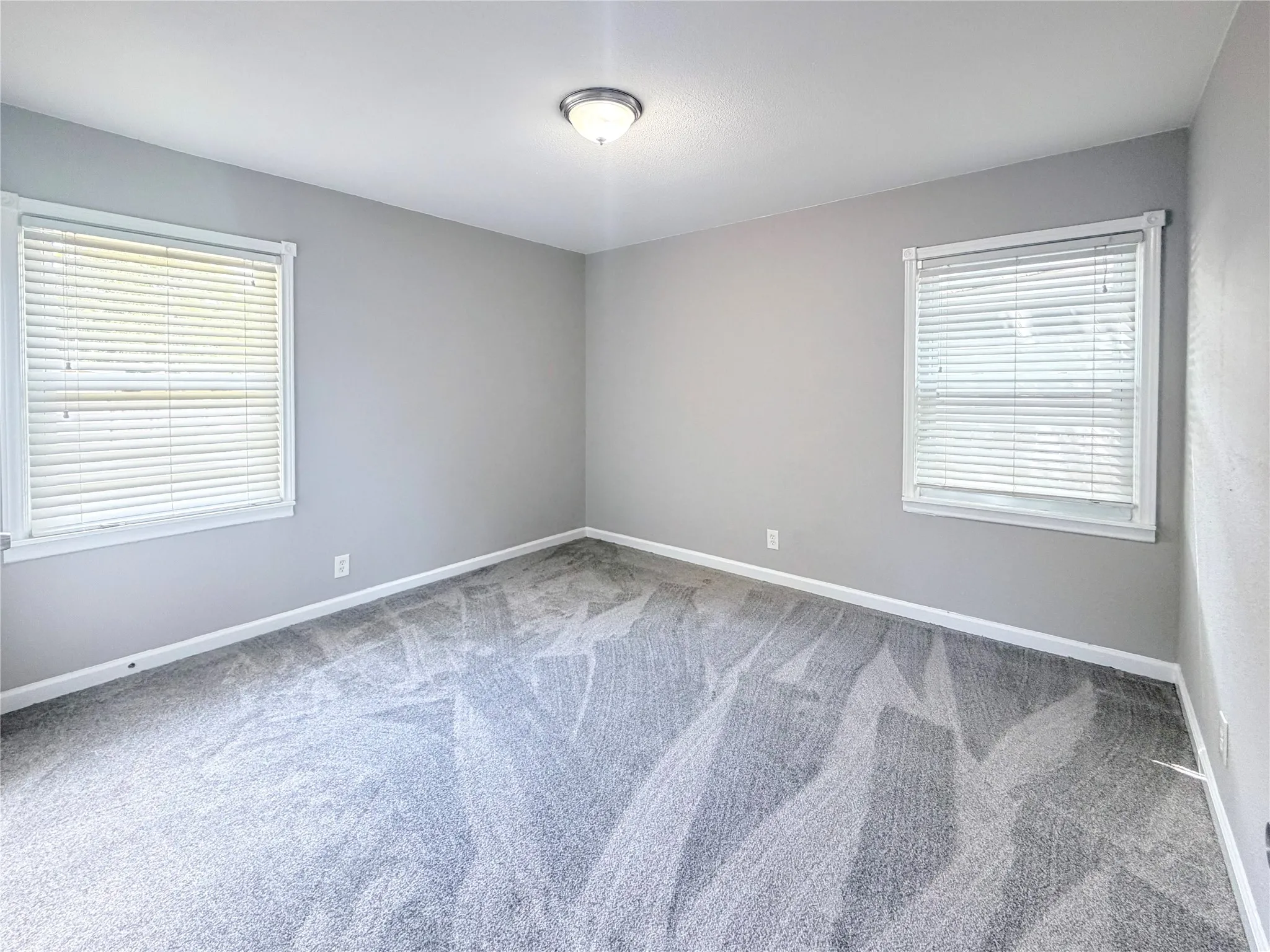 Single Family Residence For Sale in Grayson County , 2117 N Hickory Street, Sherman, Texas 75092, 3 Bedroom, 1 Bathroom, Garage spaces, 1,248 Sqft, built in 1954, mls#21337800, Real Estate Agent in Sherman, Homes For Sale in Grayson county, Homes For Sale in Sherman, Realtor in Sherman Texas, Real Estate Brokerage Independent Realty Texas, Luminita Cordes Realtor