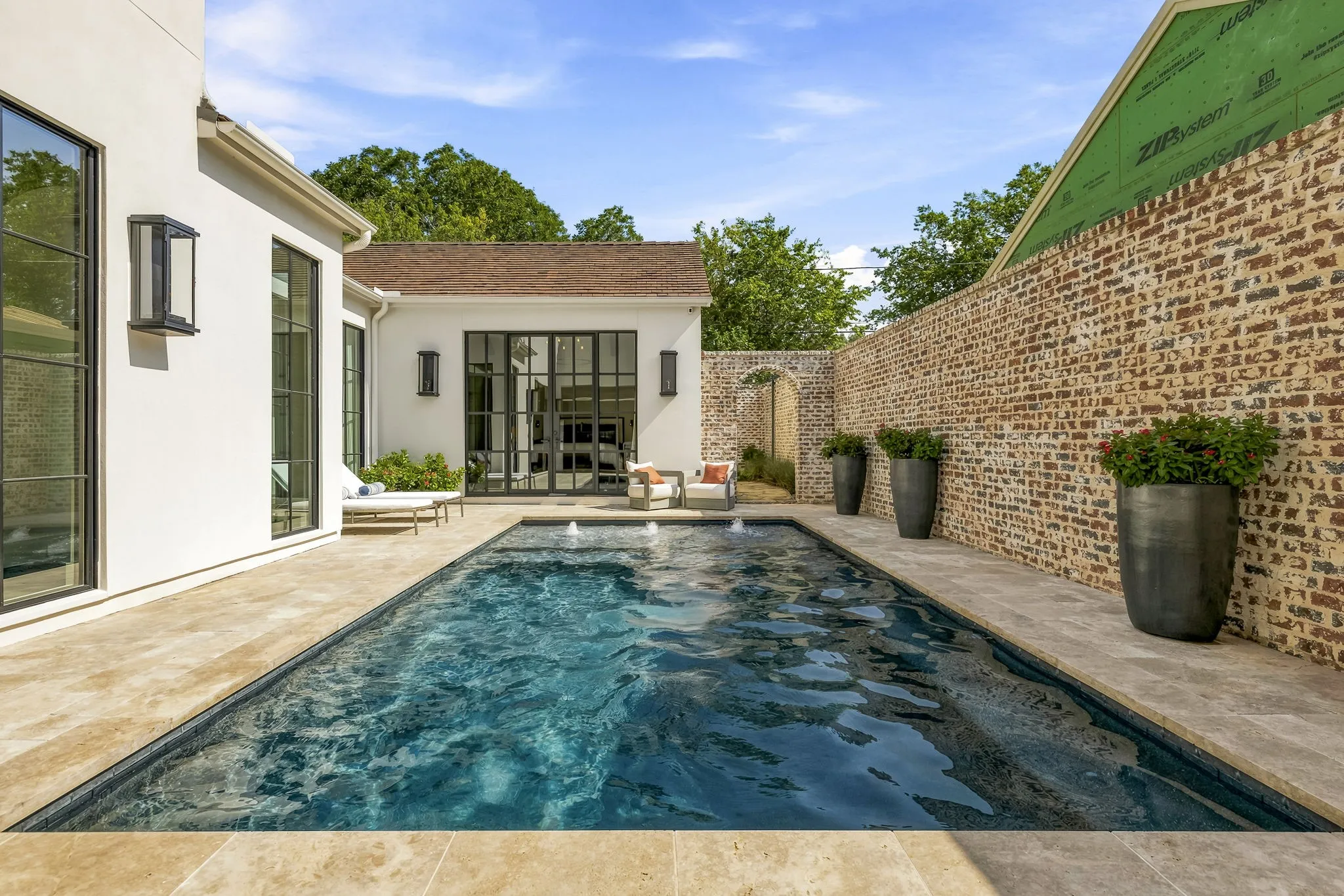 Single Family Residence For Sale in Dallas County , 5107 Stanford Avenue, Dallas, Texas 75209, 4 Bedroom, 6 Bathroom, 2 Garage spaces, 4,931 Sqft, built in 2023, mls#21343407, Real Estate Agent in Dallas, Homes For Sale in Dallas county, Homes For Sale in Dallas, Realtor in Dallas Texas, Real Estate Brokerage Independent Realty Texas, Luminita Cordes Realtor