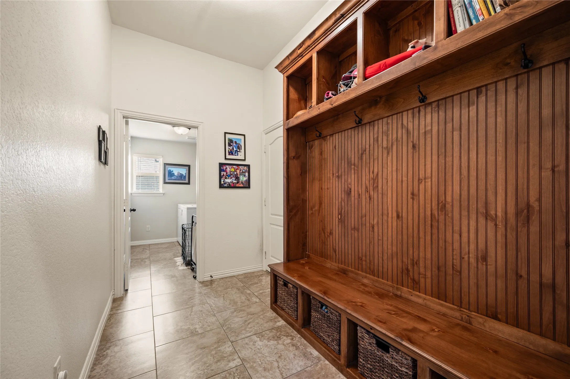 Single Family Residence For Sale in Parker County , 116 Camouflage Circle, Willow Park, Texas 76008, 4 Bedroom, 2 Bathroom, 2 Garage spaces, 2,136 Sqft, built in 2014, mls#21351770, Real Estate Agent in Willow Park, Homes For Sale in Parker county, Homes For Sale in Willow Park, Realtor in Willow Park Texas, Real Estate Brokerage Independent Realty Texas, Luminita Cordes Realtor