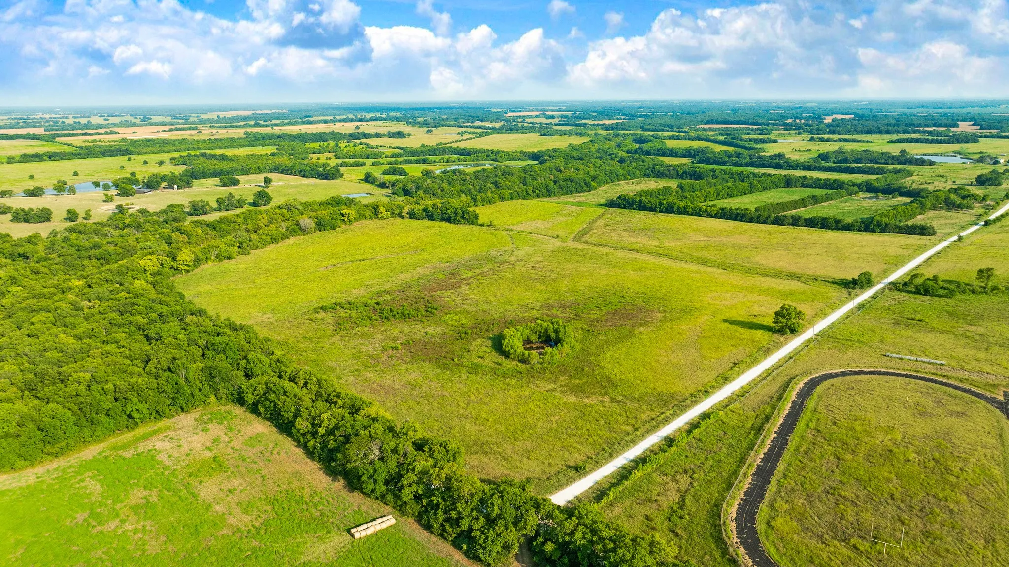 Unimproved Land For Sale in Lamar County , 0000 County Road 25200, Roxton, Texas 75435, 0, 0, Garage spaces, 0 Sqft, built in 0, Price $434,000, mls#21350466, Real Estate Agent in Roxton, Homes For Sale in Lamar county, Homes For Sale in Roxton, Realtor in Roxton Texas, Real Estate Brokerage Independent Realty Texas, Luminita Cordes Realtor