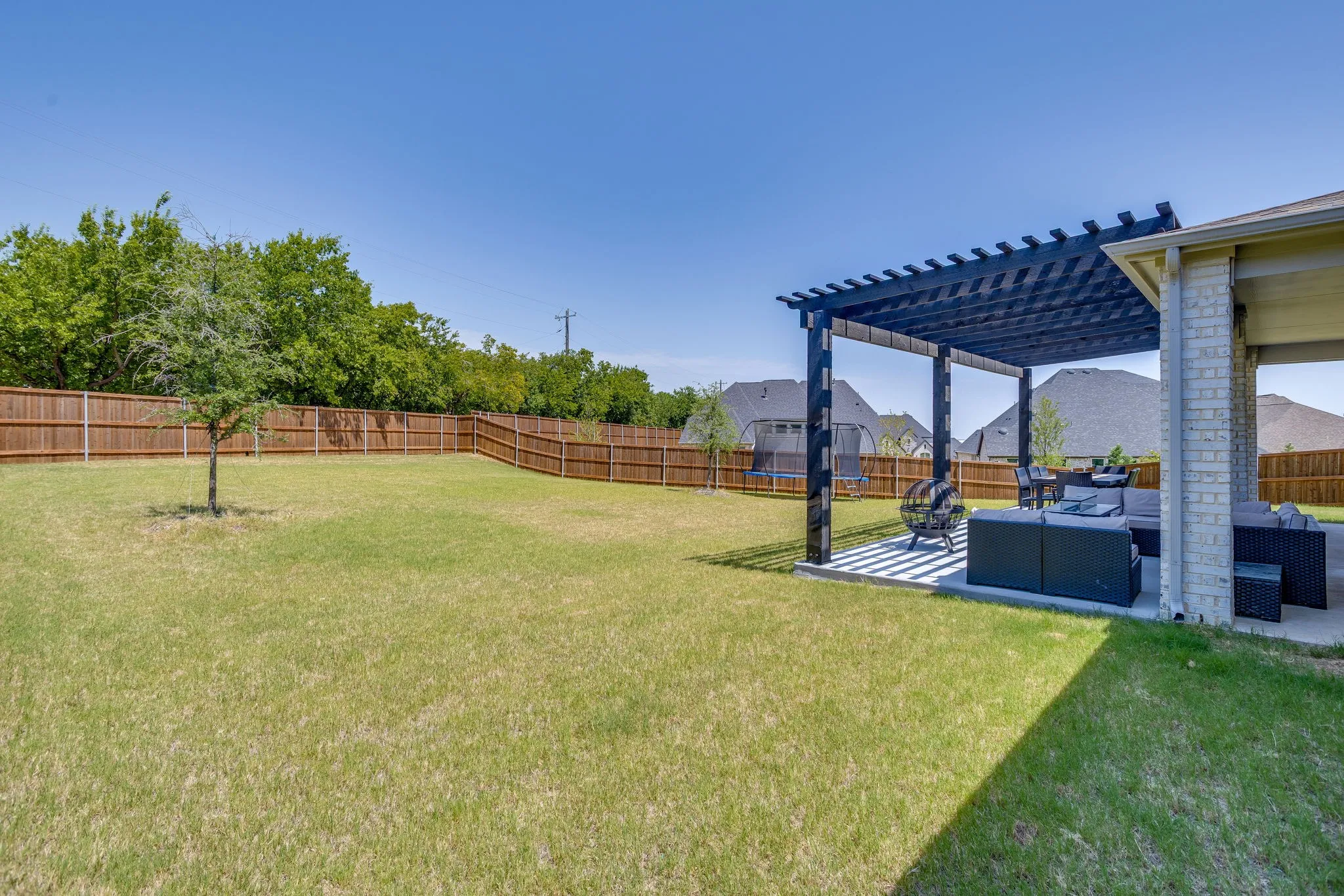 Single Family Residence For Sale in Tarrant County , 499 Peppercress Lane, Haslet, Texas 76052, 4 Bedrooms, 4 Bathrooms, 3 Garage spaces, 3,574 Sqft, built in 2023, Price $750,000, mls#21346991, Real Estate Agent in Haslet, Homes For Sale in Tarrant county, Homes For Sale in Haslet, Realtor in Haslet Texas, Real Estate Brokerage Independent Realty Texas, Luminita Cordes Realtor