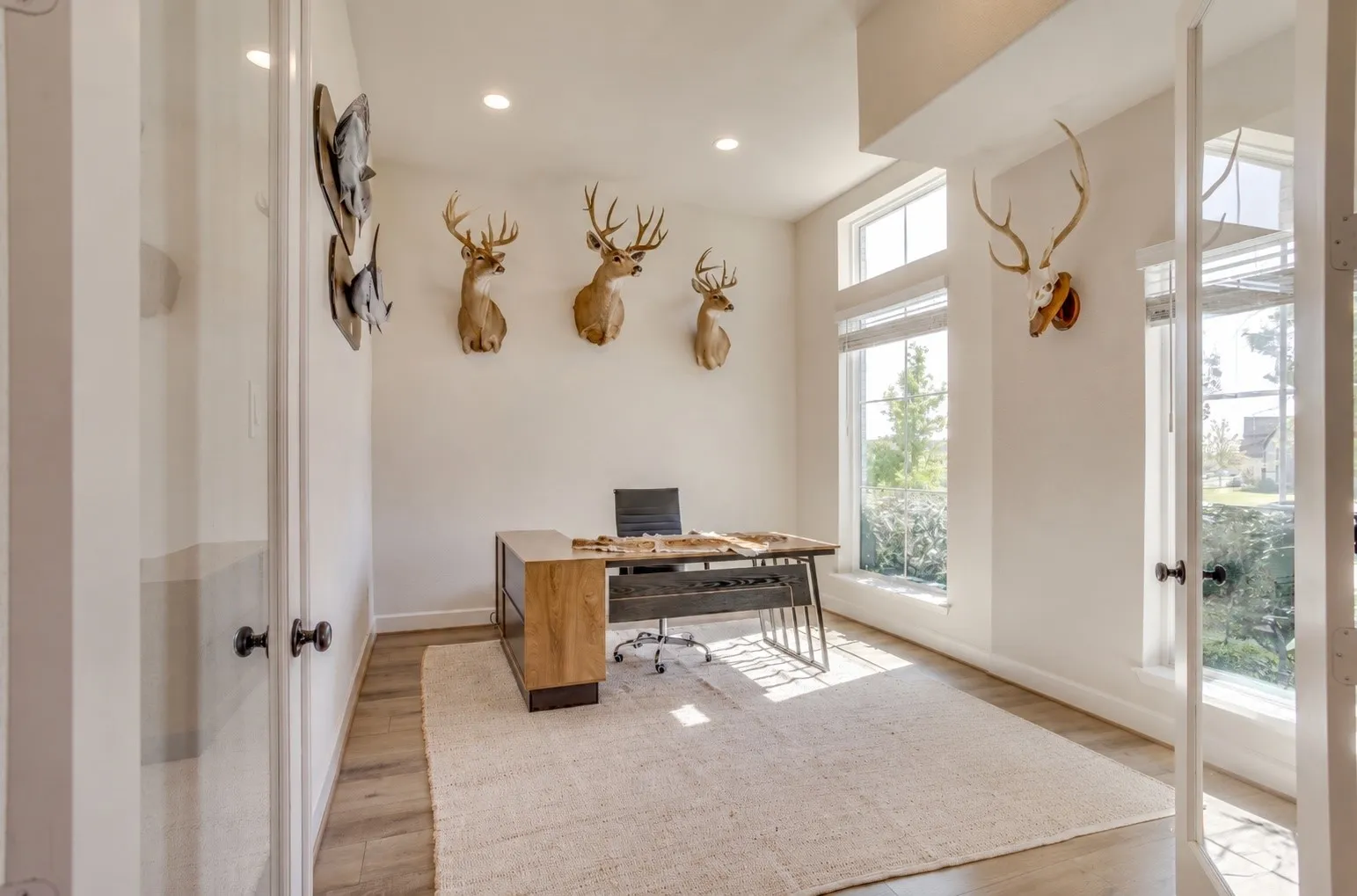 Single Family Residence For Sale in Tarrant County , 499 Peppercress Lane, Haslet, Texas 76052, 4 Bedrooms, 4 Bathrooms, 3 Garage spaces, 3,574 Sqft, built in 2023, Price $750,000, mls#21346991, Real Estate Agent in Haslet, Homes For Sale in Tarrant county, Homes For Sale in Haslet, Realtor in Haslet Texas, Real Estate Brokerage Independent Realty Texas, Luminita Cordes Realtor