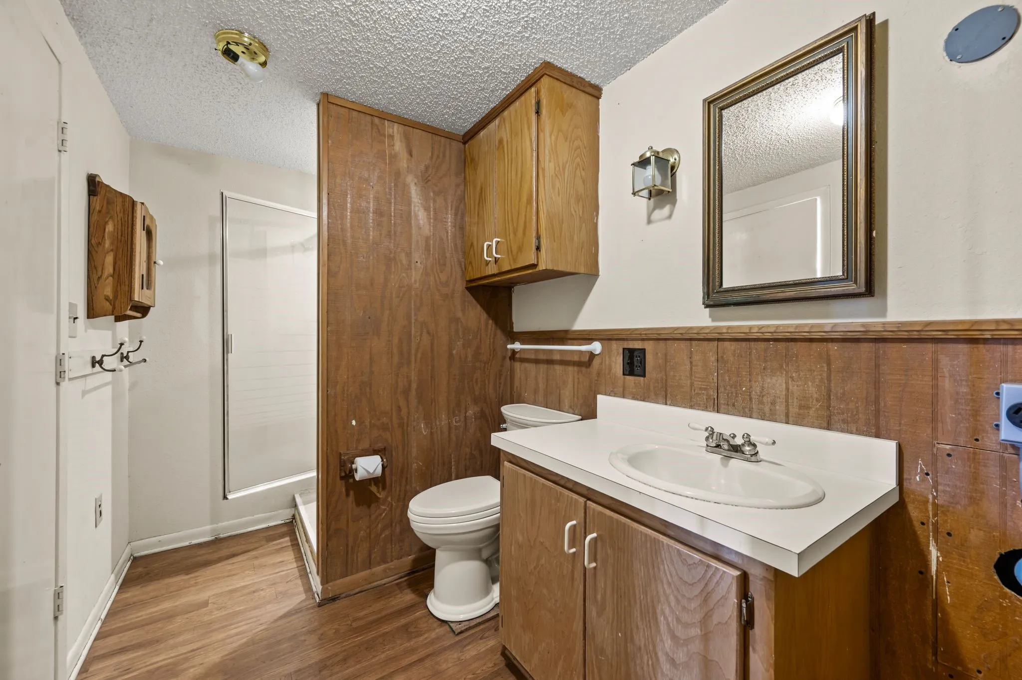 Single Family Residence For Sale in Van Zandt County , 812 VZ COUNTY ROAD 3424, Wills Point, Texas 75169, 3 Bedroom, 2 Bathroom, 2 Garage spaces, 1,838 Sqft, built in 1997, mls#21349026, Real Estate Agent in Wills Point, Homes For Sale in Van Zandt county, Homes For Sale in Wills Point, Realtor in Wills Point Texas, Real Estate Brokerage Independent Realty Texas, Luminita Cordes Realtor