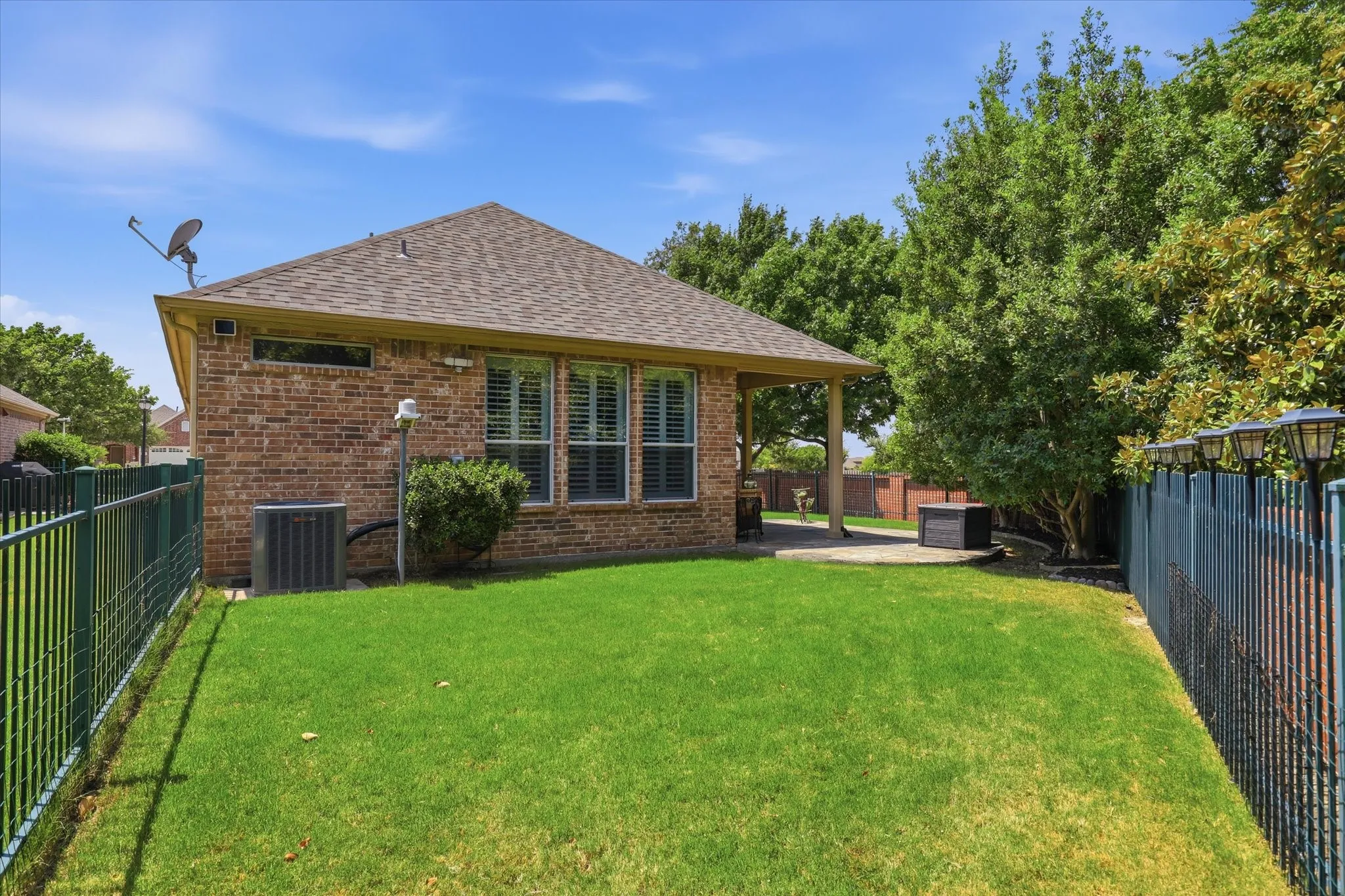 Single Family Residence For Sale in Denton County , 7994 Palmer Court, Frisco, Texas 75036, 2 Bedroom, 2 Bathroom, 2 Garage spaces, 1,442 Sqft, built in 2007, mls#21348750, Real Estate Agent in Frisco, Homes For Sale in Denton county, Homes For Sale in Frisco, Realtor in Frisco Texas, Real Estate Brokerage Independent Realty Texas, Luminita Cordes Realtor