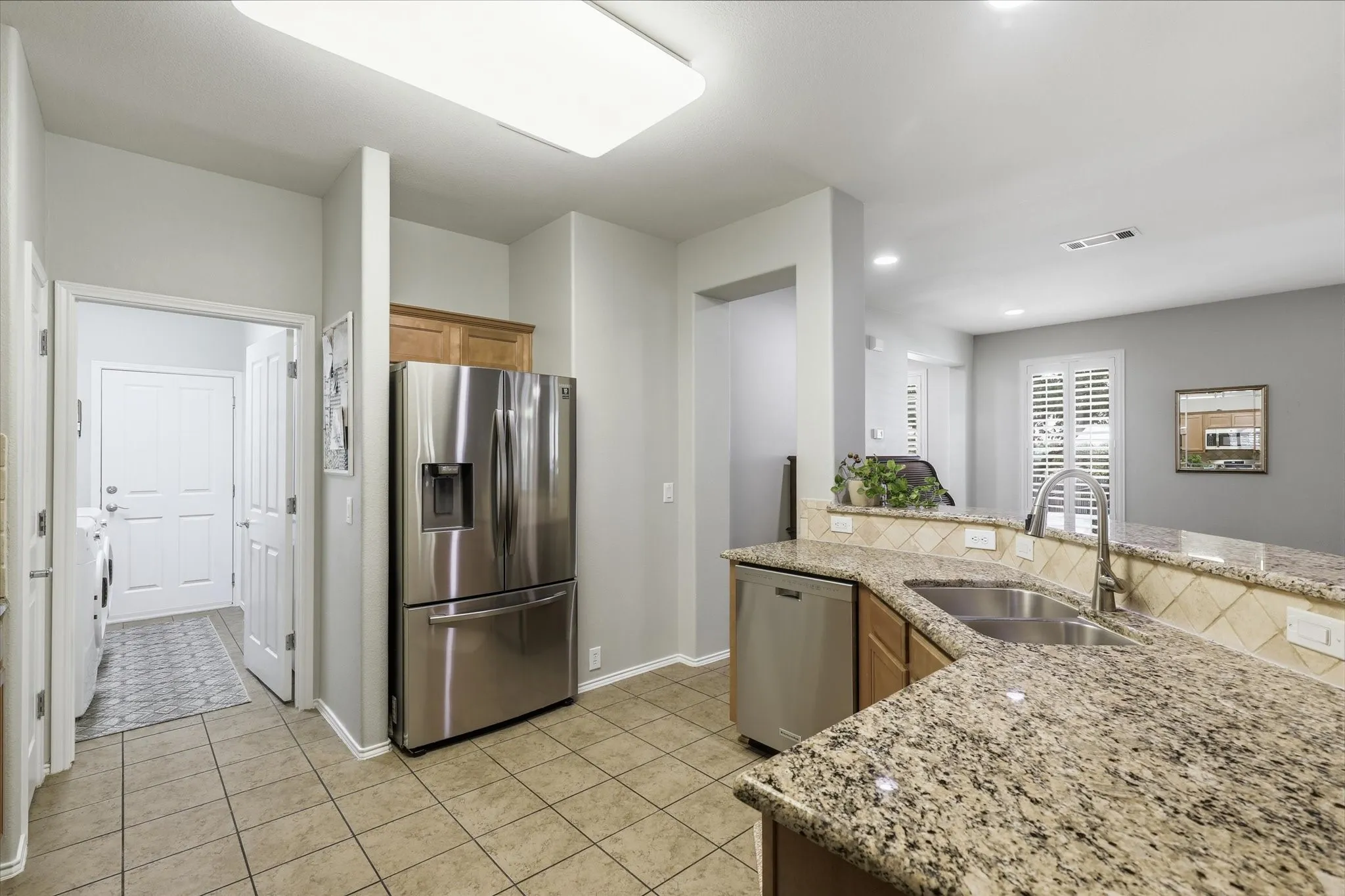 Single Family Residence For Sale in Denton County , 7994 Palmer Court, Frisco, Texas 75036, 2 Bedroom, 2 Bathroom, 2 Garage spaces, 1,442 Sqft, built in 2007, mls#21348750, Real Estate Agent in Frisco, Homes For Sale in Denton county, Homes For Sale in Frisco, Realtor in Frisco Texas, Real Estate Brokerage Independent Realty Texas, Luminita Cordes Realtor