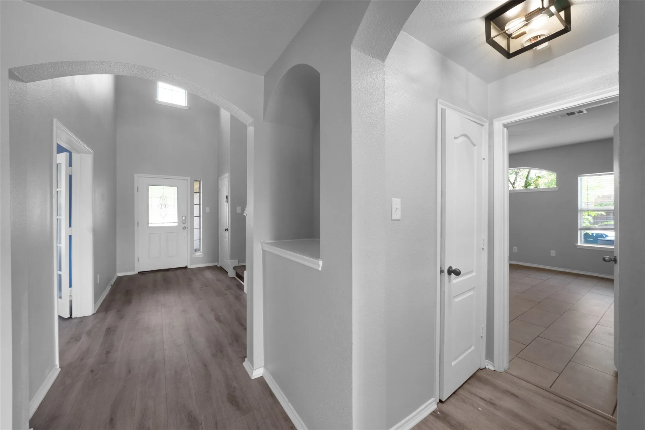 Single Family Residence For Rent in Denton County , 317 Sheridan Road, Oak Point, Texas 75068, 4 Bedroom, 3 Bathroom, 3 Garage spaces, 2,463 Sqft, built in 2006, mls#21352197, Real Estate Agent in Oak Point, Homes For Rent in Denton county, Homes For Rent in Oak Point, Realtor in Oak Point Texas, Real Estate Brokerage Independent Realty Texas, Luminita Cordes Realtor