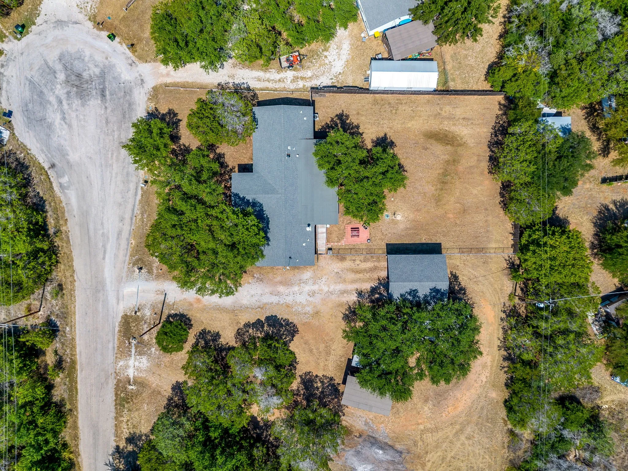 Manufactured Home For Sale in Hood County , 4406 Appletree Court, Granbury, Texas 76048, 4 Bedroom, 3 Bathroom, 2 Garage spaces, 2,118 Sqft, built in 1995, mls#21348621, Real Estate Agent in Granbury, Homes For Sale in Hood county, Homes For Sale in Granbury, Realtor in Granbury Texas, Real Estate Brokerage Independent Realty Texas, Luminita Cordes Realtor