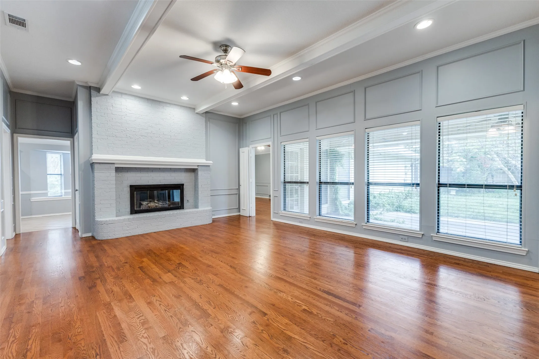 Single Family Residence For Rent in Collin County , 18612 Park Grove Lane, Dallas, Texas 75287, 4 Bedroom, 3 Bathroom, 2 Garage spaces, 2,268 Sqft, built in 1986, mls#21323519, Real Estate Agent in Dallas, Homes For Rent in Collin county, Homes For Rent in Dallas, Realtor in Dallas Texas, Real Estate Brokerage Independent Realty Texas, Luminita Cordes Realtor