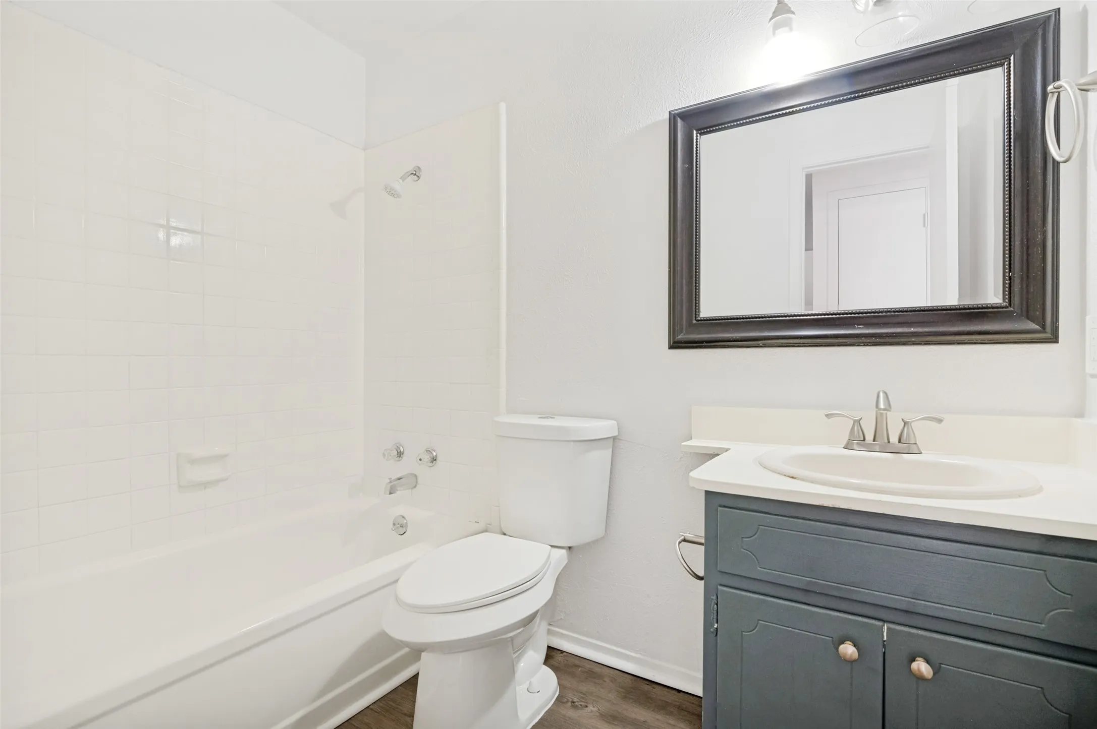 Single Family Residence For Sale in Tarrant County , 1514 Natches Drive, Arlington, Texas 76014, 3 Bedroom, 2 Bathroom, 2 Garage spaces, 1,341 Sqft, built in 1971, mls#21347390, Real Estate Agent in Arlington, Homes For Sale in Tarrant county, Homes For Sale in Arlington, Realtor in Arlington Texas, Real Estate Brokerage Independent Realty Texas, Luminita Cordes Realtor