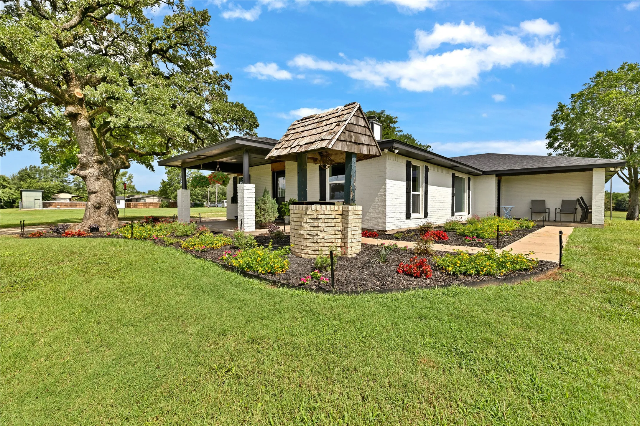 Farm For Sale in Johnson County , TBD Melissa Lane, Cleburne, Texas 76031, 3 Bedroom, 3 Bathroom, 2 Garage spaces, 2,342 Sqft, built in 1981, mls#21351213, Real Estate Agent in Cleburne, Homes For Sale in Johnson county, Homes For Sale in Cleburne, Realtor in Cleburne Texas, Real Estate Brokerage Independent Realty Texas, Luminita Cordes Realtor