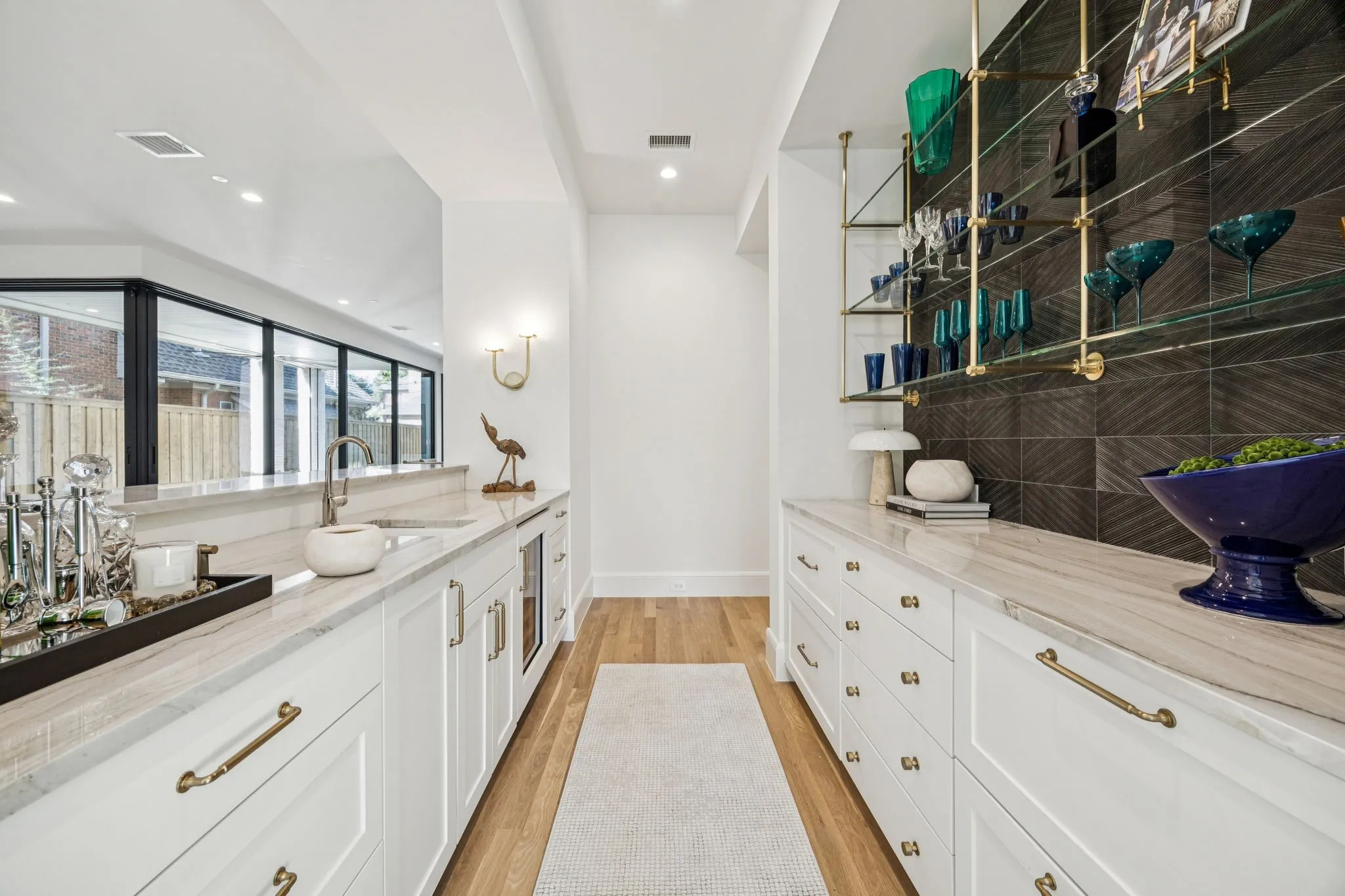 Single Family Residence For Sale in Dallas County , 3744 Stanford Avenue, University Park, Texas 75225, 6 Bedroom, 7 Bathroom, 2 Garage spaces, 5,353 Sqft, built in 2026, mls#21352236, Real Estate Agent in University Park, Homes For Sale in Dallas county, Homes For Sale in University Park, Realtor in University Park Texas, Real Estate Brokerage Independent Realty Texas, Luminita Cordes Realtor