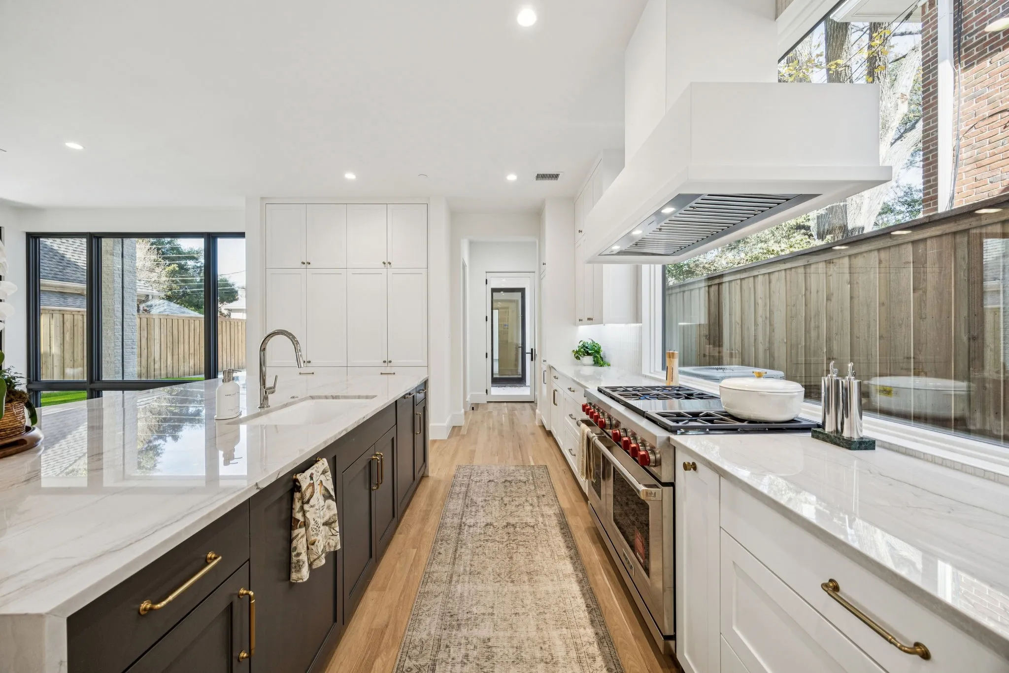 Single Family Residence For Sale in Dallas County , 3744 Stanford Avenue, University Park, Texas 75225, 6 Bedroom, 7 Bathroom, 2 Garage spaces, 5,353 Sqft, built in 2026, mls#21352236, Real Estate Agent in University Park, Homes For Sale in Dallas county, Homes For Sale in University Park, Realtor in University Park Texas, Real Estate Brokerage Independent Realty Texas, Luminita Cordes Realtor