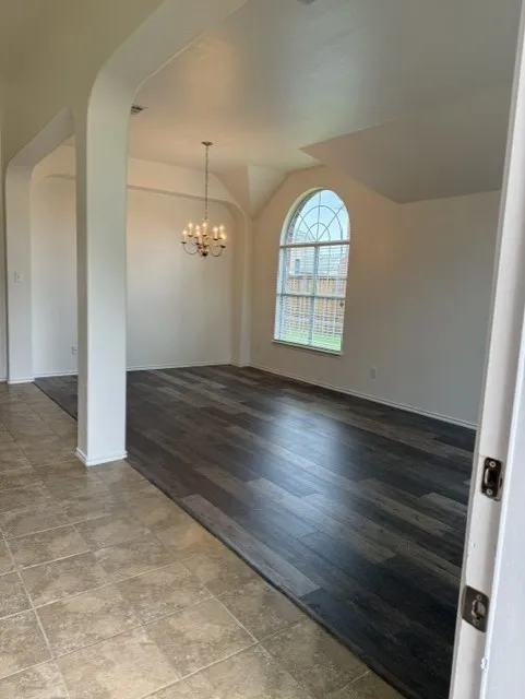 Single Family Residence For Rent in Collin County , 509 S Avalanche Drive, Murphy, Texas 75094, 5 Bedroom, 3 Bathroom, 2 Garage spaces, 2,742 Sqft, built in 2005, mls#21352238, Real Estate Agent in Murphy, Homes For Rent in Collin county, Homes For Rent in Murphy, Realtor in Murphy Texas, Real Estate Brokerage Independent Realty Texas, Luminita Cordes Realtor