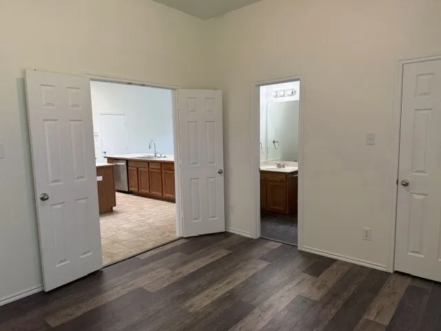 Single Family Residence For Rent in Collin County , 509 S Avalanche Drive, Murphy, Texas 75094, 5 Bedroom, 3 Bathroom, 2 Garage spaces, 2,742 Sqft, built in 2005, mls#21352238, Real Estate Agent in Murphy, Homes For Rent in Collin county, Homes For Rent in Murphy, Realtor in Murphy Texas, Real Estate Brokerage Independent Realty Texas, Luminita Cordes Realtor