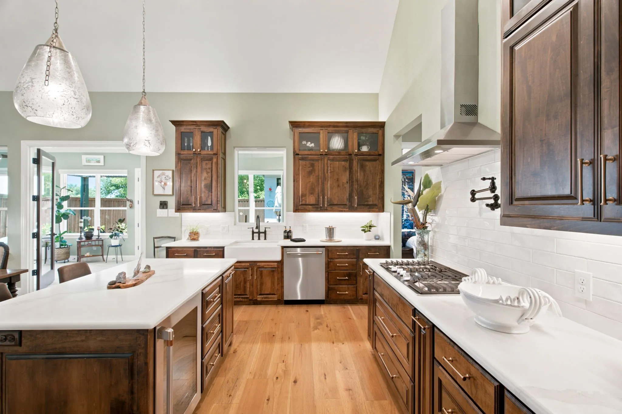 Single Family Residence For Sale in Tarrant County , 3501 Barber Creek Court, Fort Worth, Texas 76244, 3 Bedroom, 3 Bathroom, 2 Garage spaces, 2,641 Sqft, built in 2022, mls#21340789, Real Estate Agent in Fort Worth, Homes For Sale in Tarrant county, Homes For Sale in Fort Worth, Realtor in Fort Worth Texas, Real Estate Brokerage Independent Realty Texas, Luminita Cordes Realtor