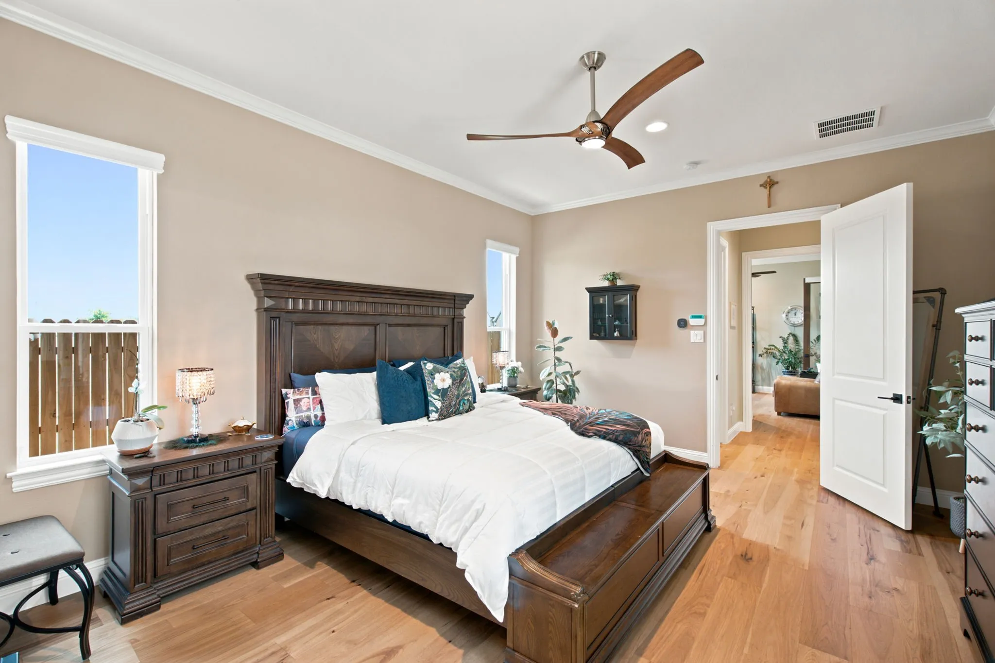 Single Family Residence For Sale in Tarrant County , 3501 Barber Creek Court, Fort Worth, Texas 76244, 3 Bedroom, 3 Bathroom, 2 Garage spaces, 2,641 Sqft, built in 2022, mls#21340789, Real Estate Agent in Fort Worth, Homes For Sale in Tarrant county, Homes For Sale in Fort Worth, Realtor in Fort Worth Texas, Real Estate Brokerage Independent Realty Texas, Luminita Cordes Realtor