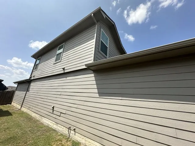 Single Family Residence For Sale in Travis County , 15024 Breccia Road, Manor, Texas 78653, 4 Bedrooms, 3 Bathrooms, 2 Garage spaces, 2,188 Sqft, built in 2021, Price $309,900, mls#21352242, Real Estate Agent in Manor, Homes For Sale in Travis county, Homes For Sale in Manor, Realtor in Manor Texas, Real Estate Brokerage Independent Realty Texas, Luminita Cordes Realtor