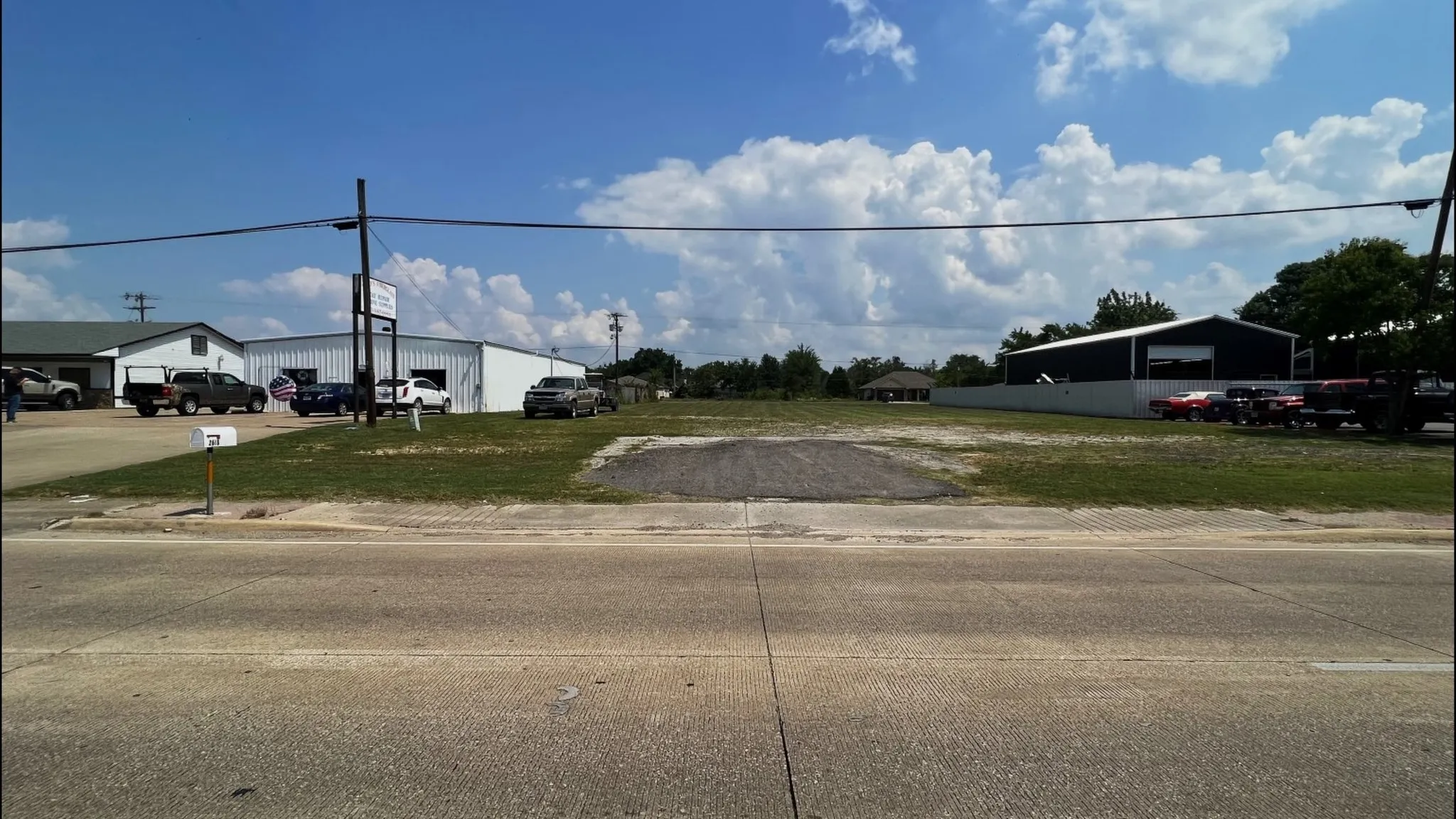 Retail For Sale in Henderson County , 2618 W Main Street, Gun Barrel City, Texas 75156, 0, 0, Garage spaces, 0 Sqft, built in 1980, Price $775,000, mls#21352249, Real Estate Agent in Gun Barrel City, Homes For Sale in Henderson county, Homes For Sale in Gun Barrel City, Realtor in Gun Barrel City Texas, Real Estate Brokerage Independent Realty Texas, Luminita Cordes Realtor