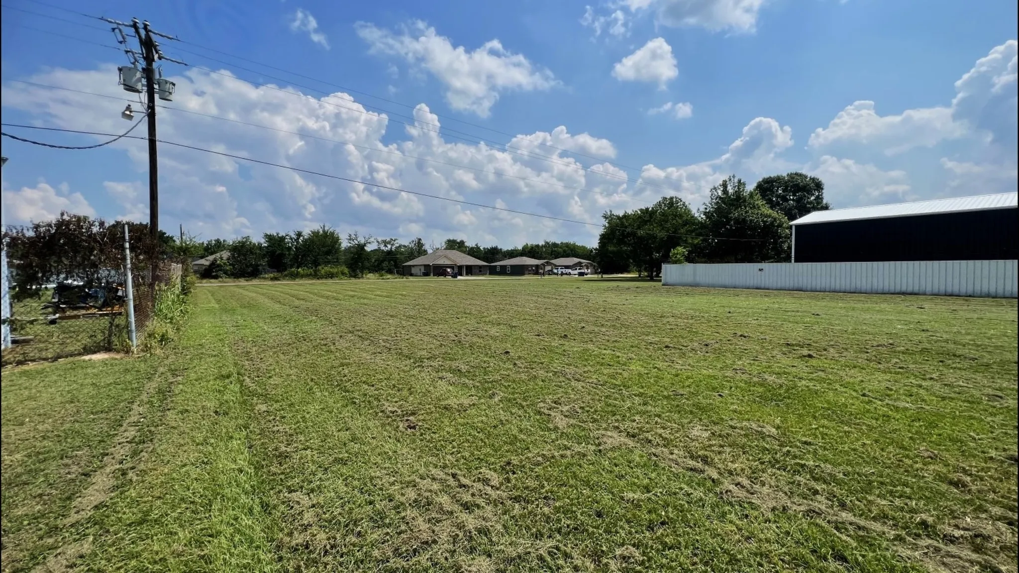 Retail For Sale in Henderson County , 2618 W Main Street, Gun Barrel City, Texas 75156, 0, 0, Garage spaces, 0 Sqft, built in 1980, Price $775,000, mls#21352249, Real Estate Agent in Gun Barrel City, Homes For Sale in Henderson county, Homes For Sale in Gun Barrel City, Realtor in Gun Barrel City Texas, Real Estate Brokerage Independent Realty Texas, Luminita Cordes Realtor