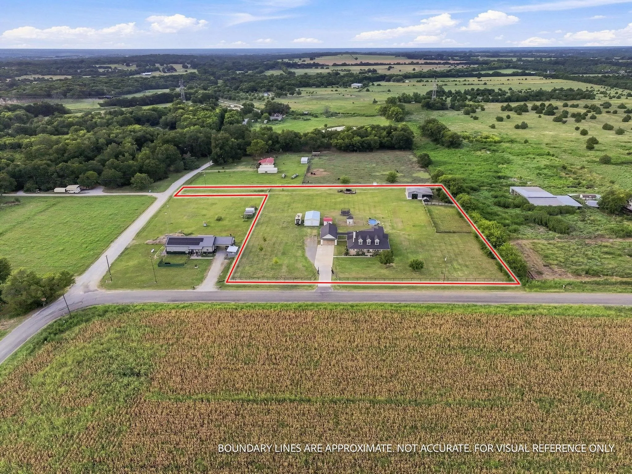 Single Family Residence For Sale in Collin County , 2455 County Road 700, Farmersville, Texas 75442, 6 Bedroom, 4 Bathroom, Garage spaces, 2,662 Sqft, built in 2010, mls#21348650, Real Estate Agent in Farmersville, Homes For Sale in Collin county, Homes For Sale in Farmersville, Realtor in Farmersville Texas, Real Estate Brokerage Independent Realty Texas, Luminita Cordes Realtor